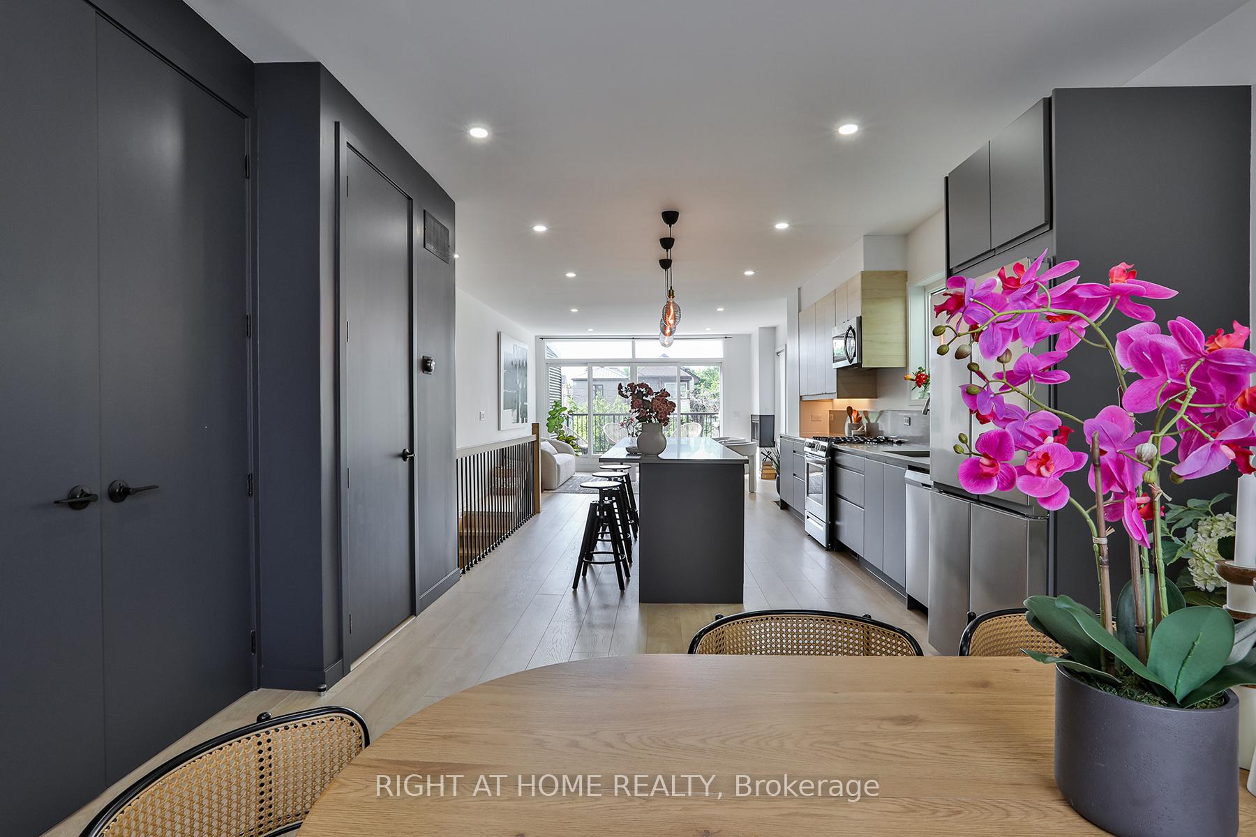 Photo 10 of 115 Merrill Avenue E, Toronto, Woodbine Corridor — HOMEH