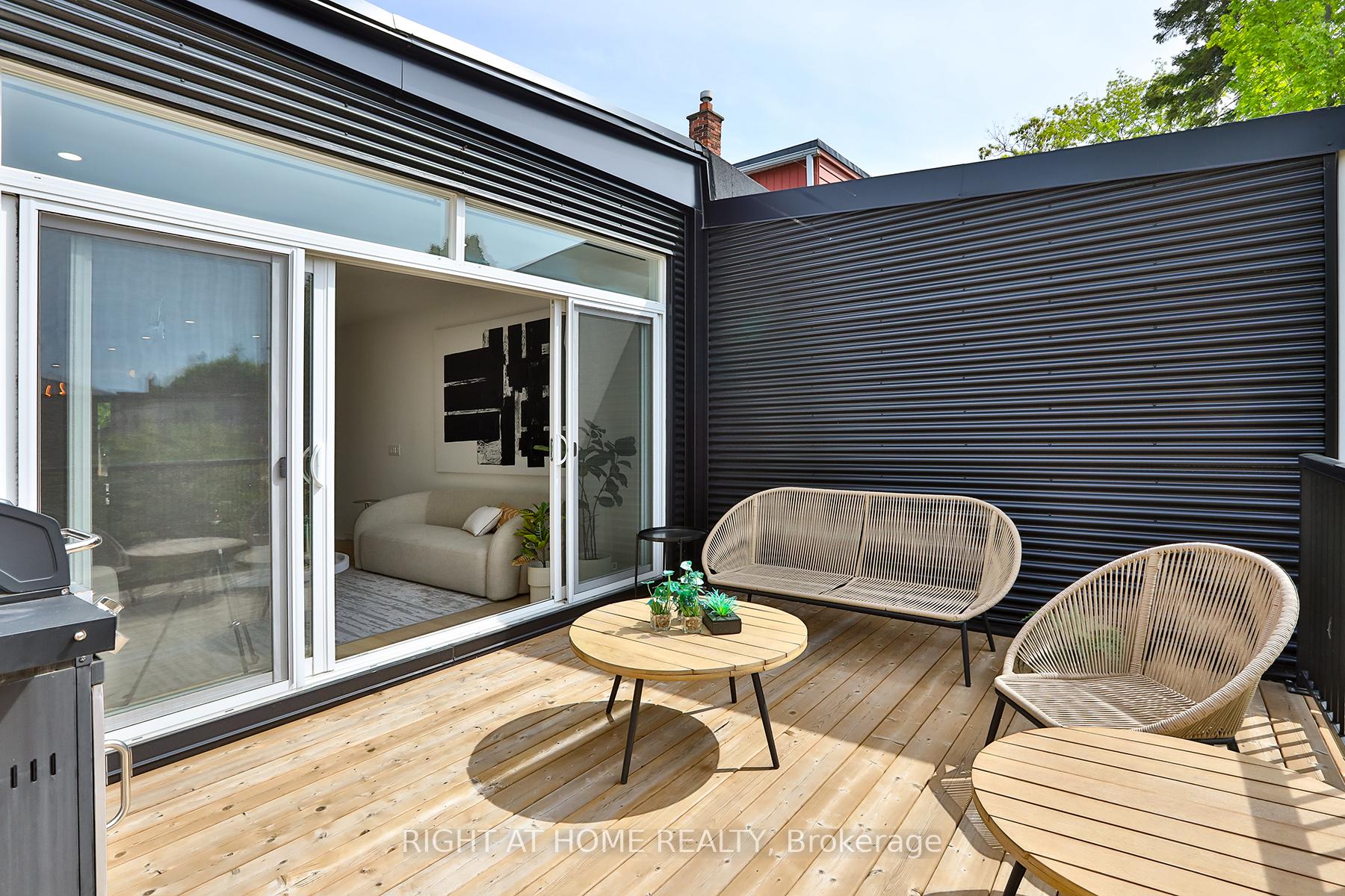 Photo 18 of 115 Merrill Avenue E, Toronto, Woodbine Corridor — HOMEH