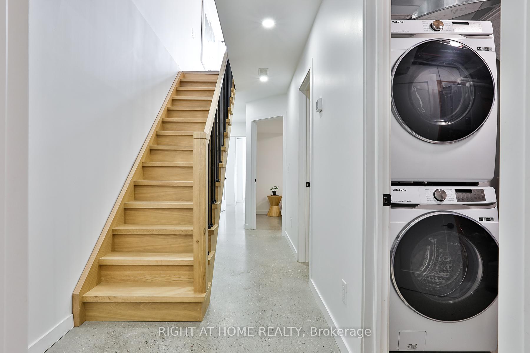 Photo 21 of 115 Merrill Avenue E, Toronto, Woodbine Corridor — HOMEH