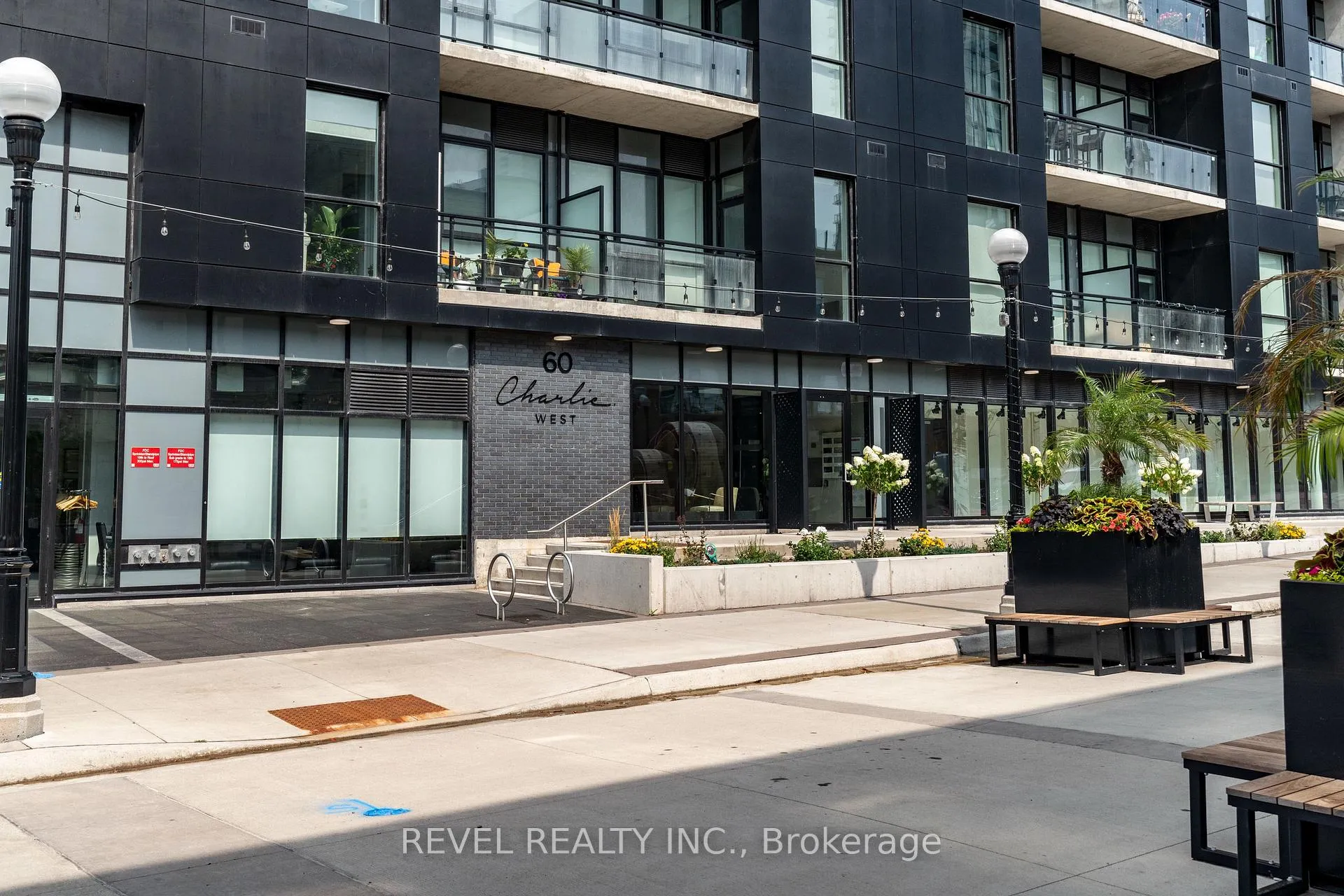 Photo 24 of Unit 5, 60 Charles Street W, Kitchener — HOMEH