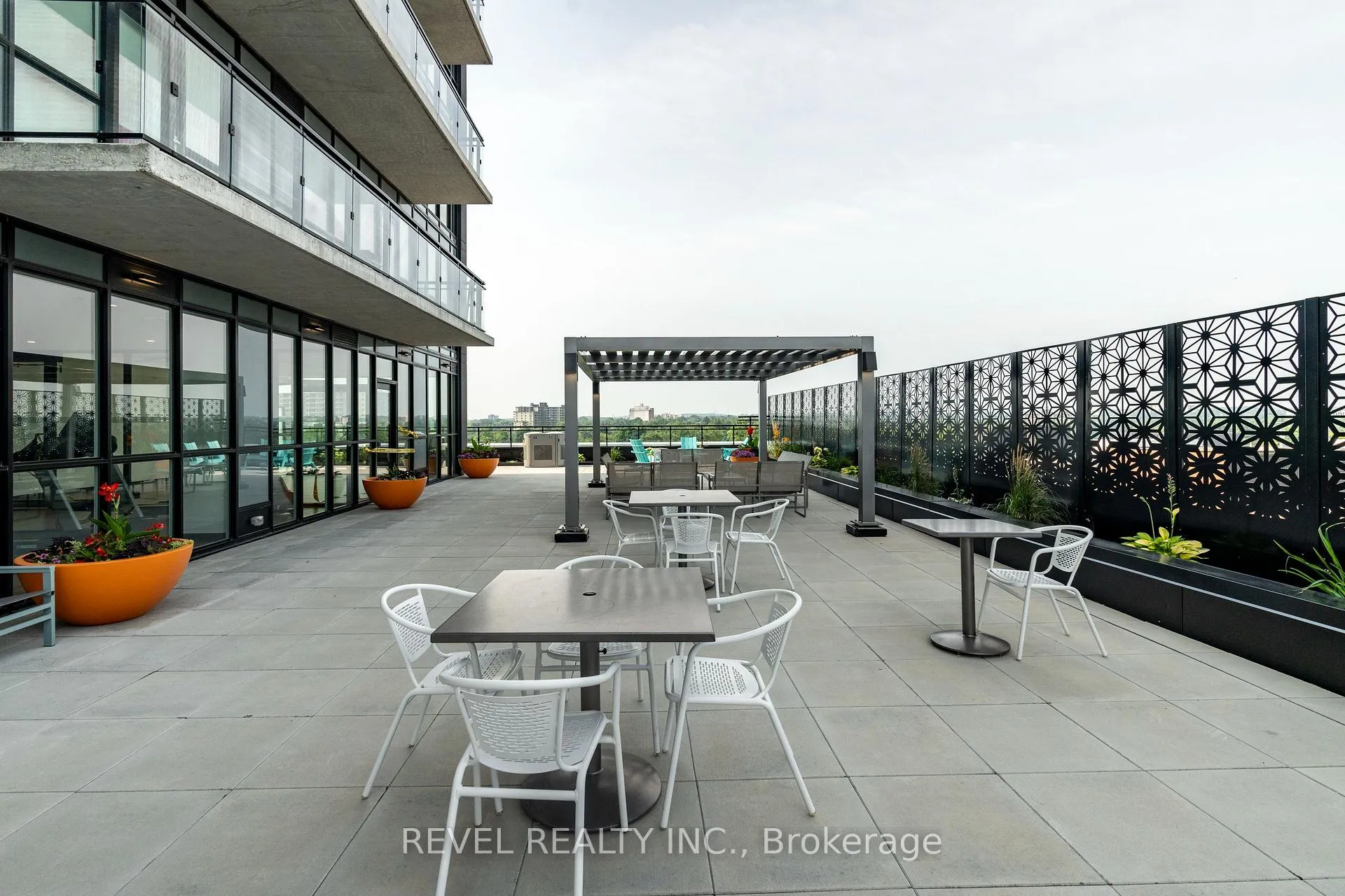 Photo 40 of Unit 5, 60 Charles Street W, Kitchener — HOMEH