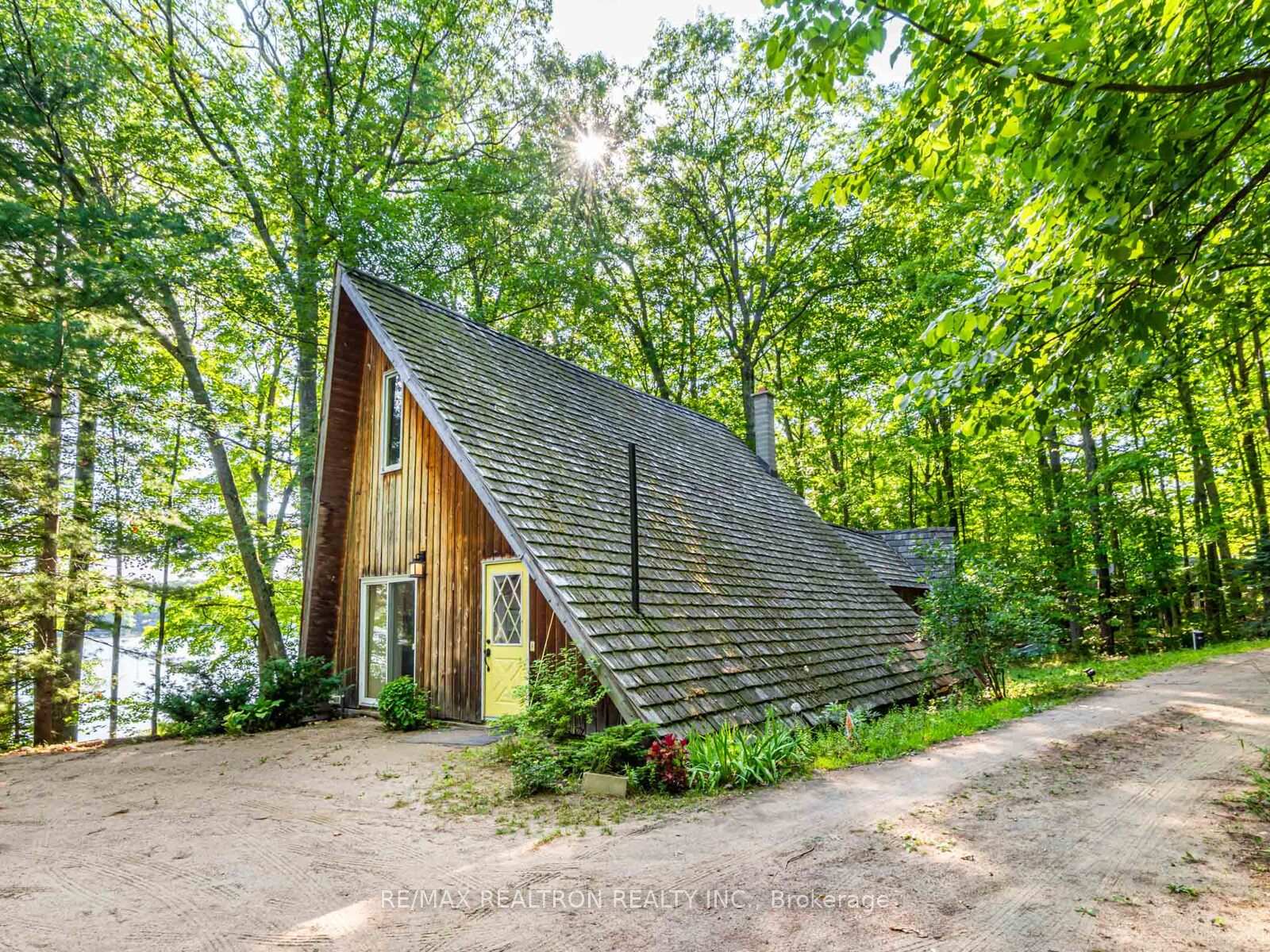 Photo 1 of 102-104 Farlain Lake Road E, Tiny, Rural Tiny — HOMEH