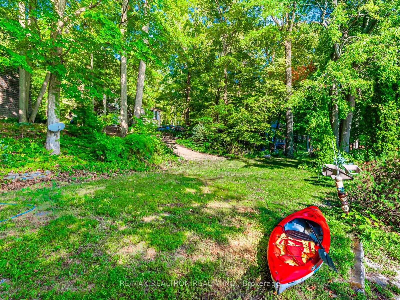 Photo 40 of 102-104 Farlain Lake Road E, Tiny, Rural Tiny — HOMEH