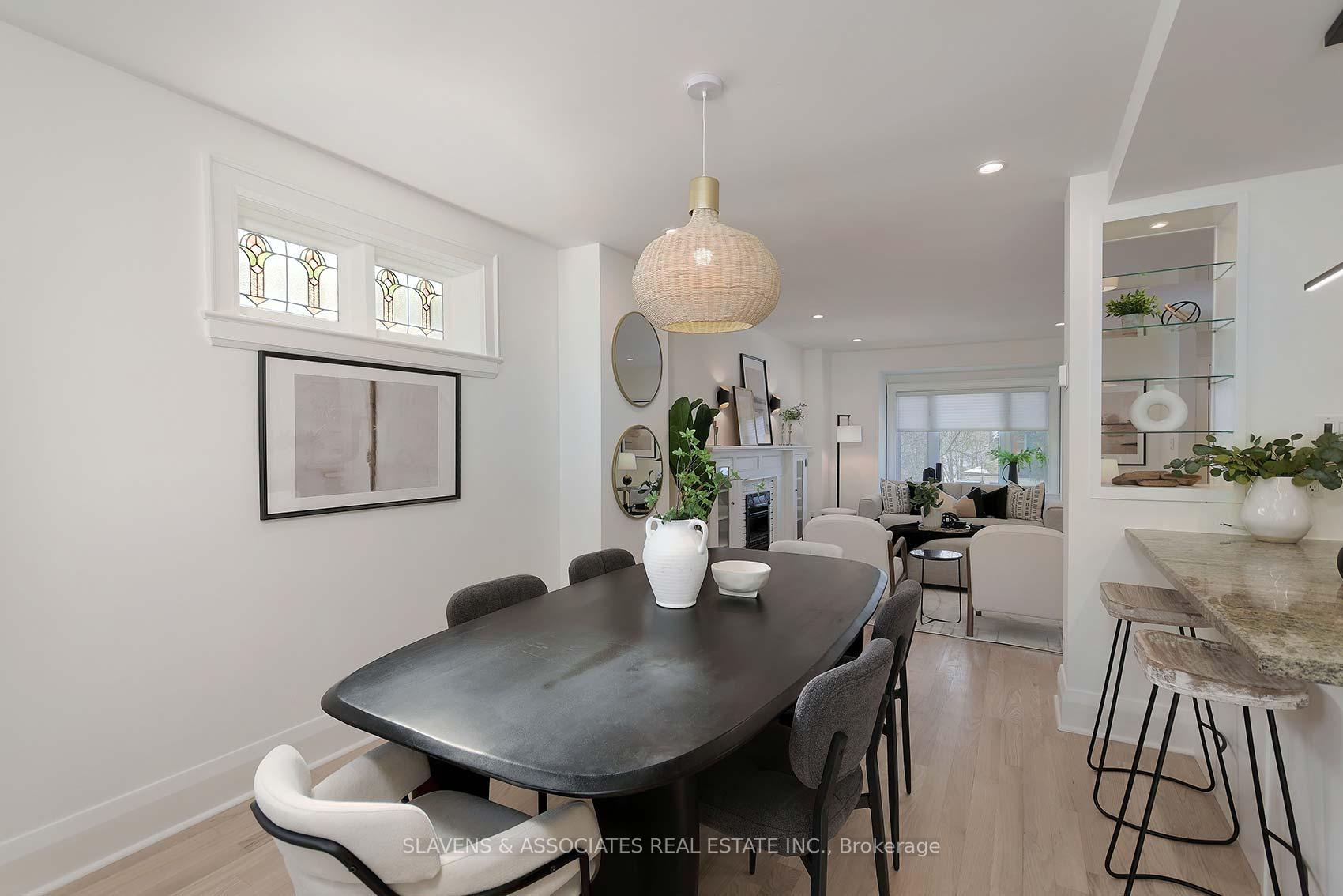 Photo 35 of 25 Dundurn Crescent, Toronto, Oakwood Village — HOMEH