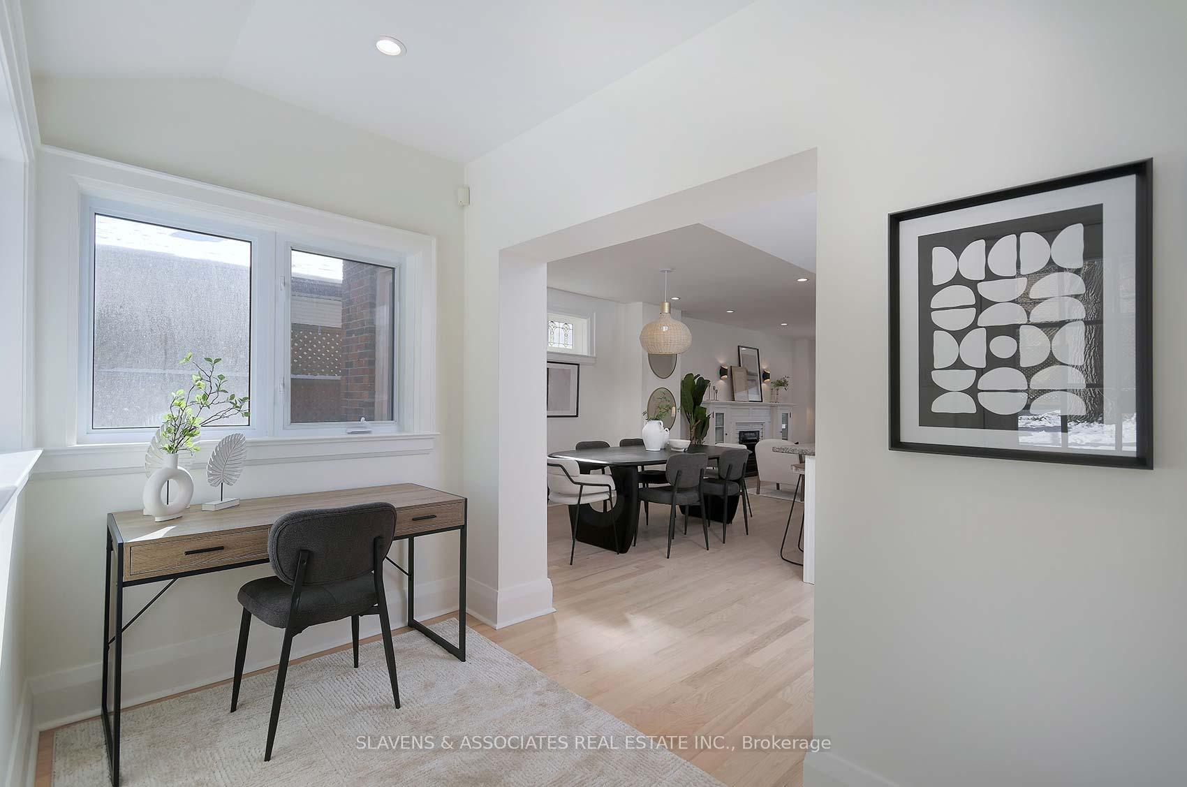 Photo 10 of 25 Dundurn Crescent, Toronto, Oakwood Village — HOMEH