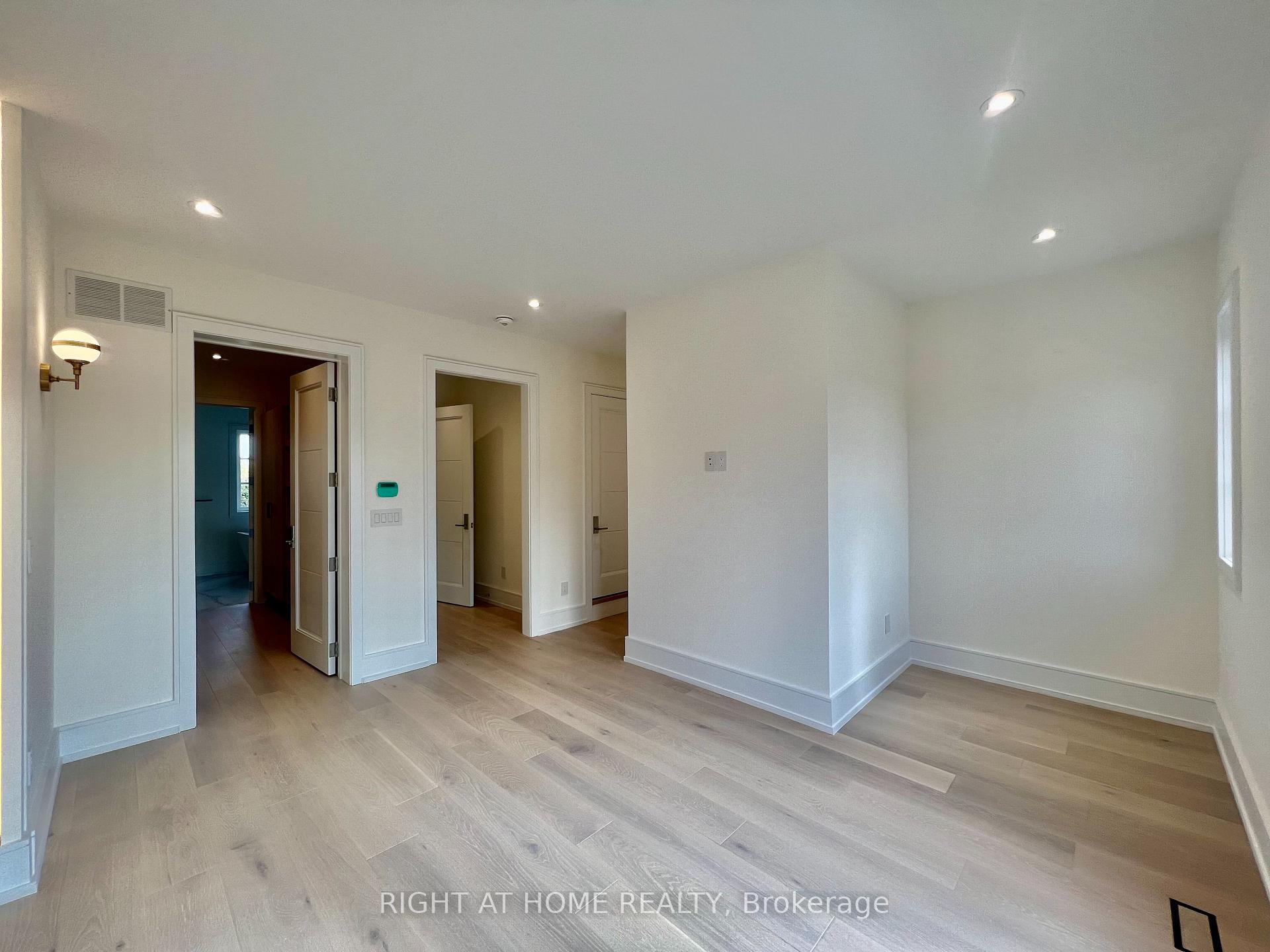 Photo 10 of 34 Hillhurst Boulevard, Toronto, Lawrence Park South — HOMEH