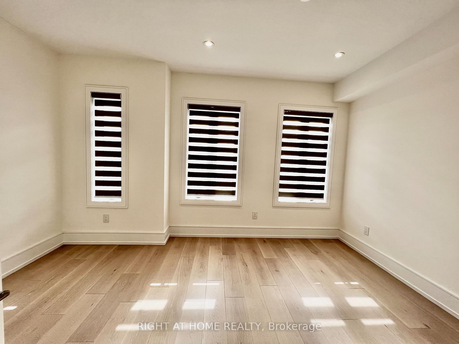 Photo 17 of 34 Hillhurst Boulevard, Toronto, Lawrence Park South — HOMEH
