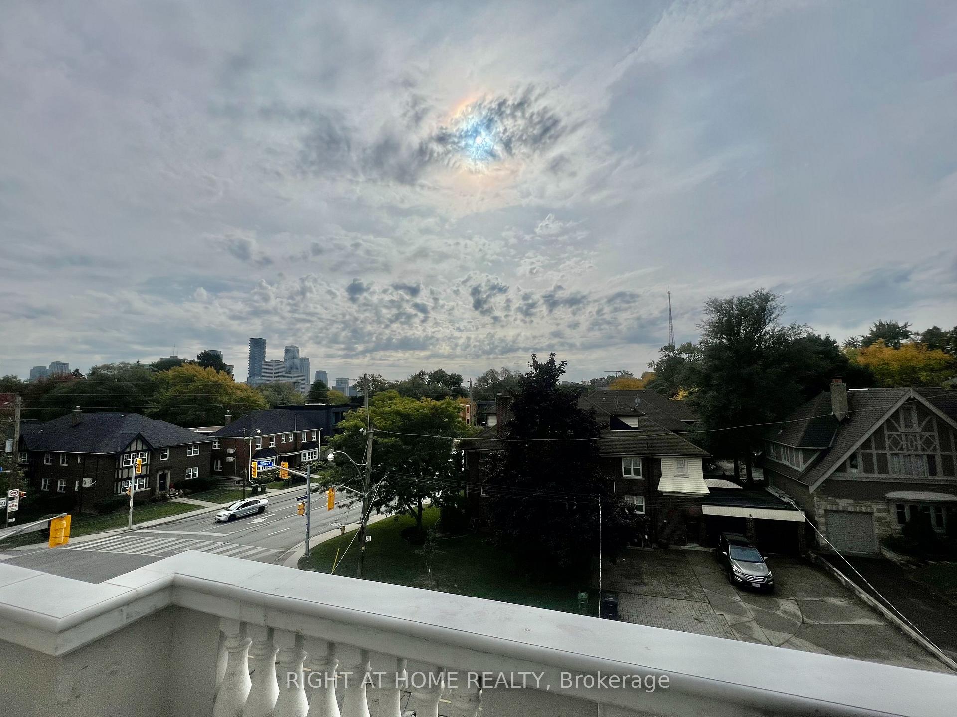 Photo 29 of 34 Hillhurst Boulevard, Toronto, Lawrence Park South — HOMEH