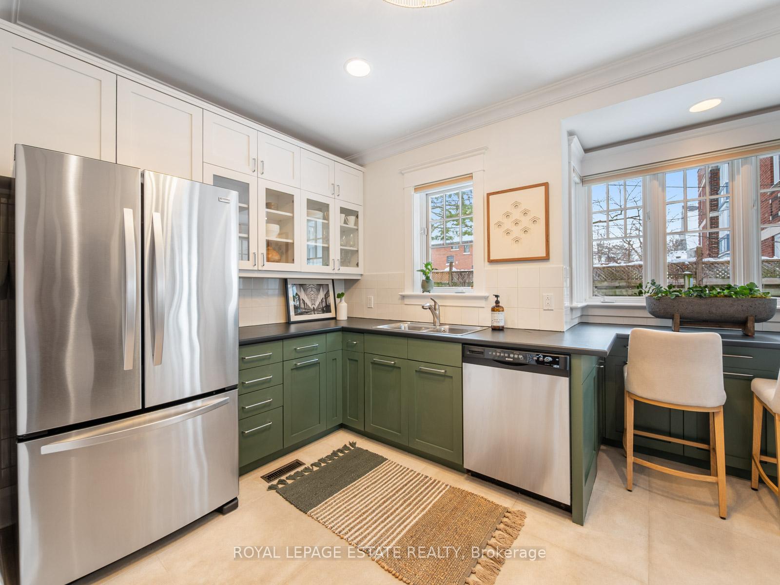 Photo 16 of 15 Silver Birch Avenue, Toronto, The Beaches — HOMEH