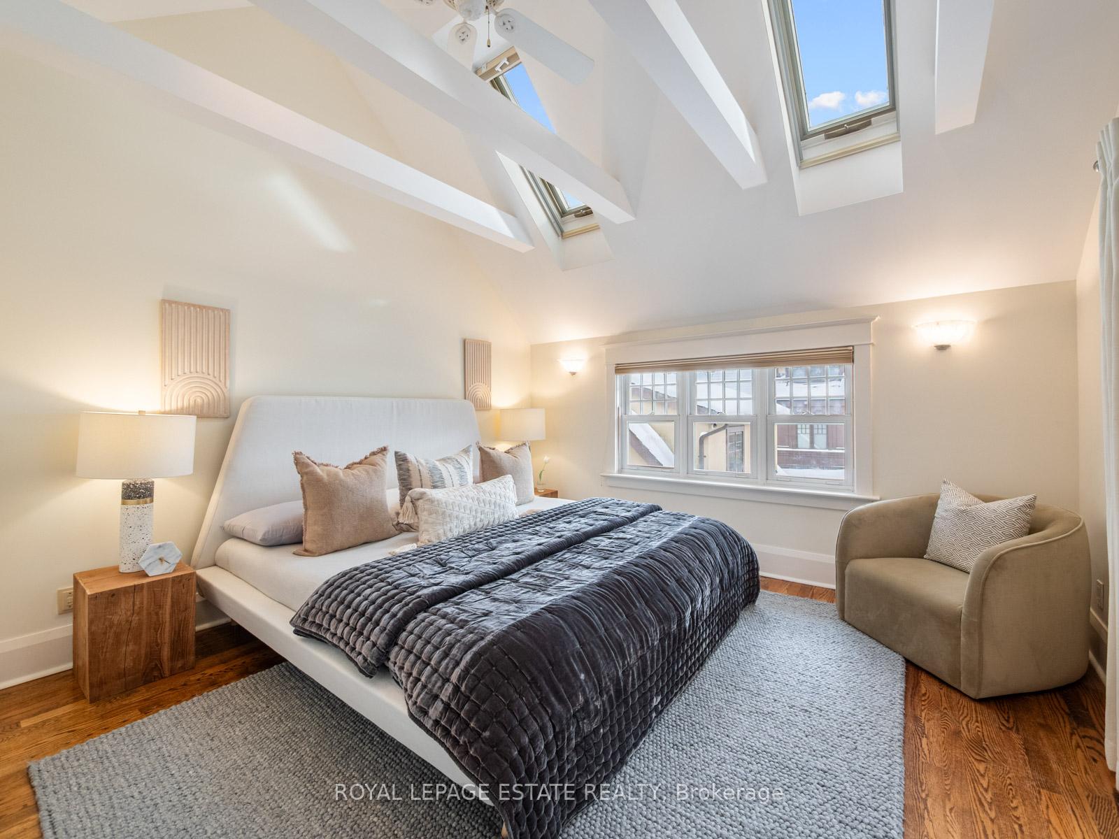 Photo 19 of 15 Silver Birch Avenue, Toronto, The Beaches — HOMEH