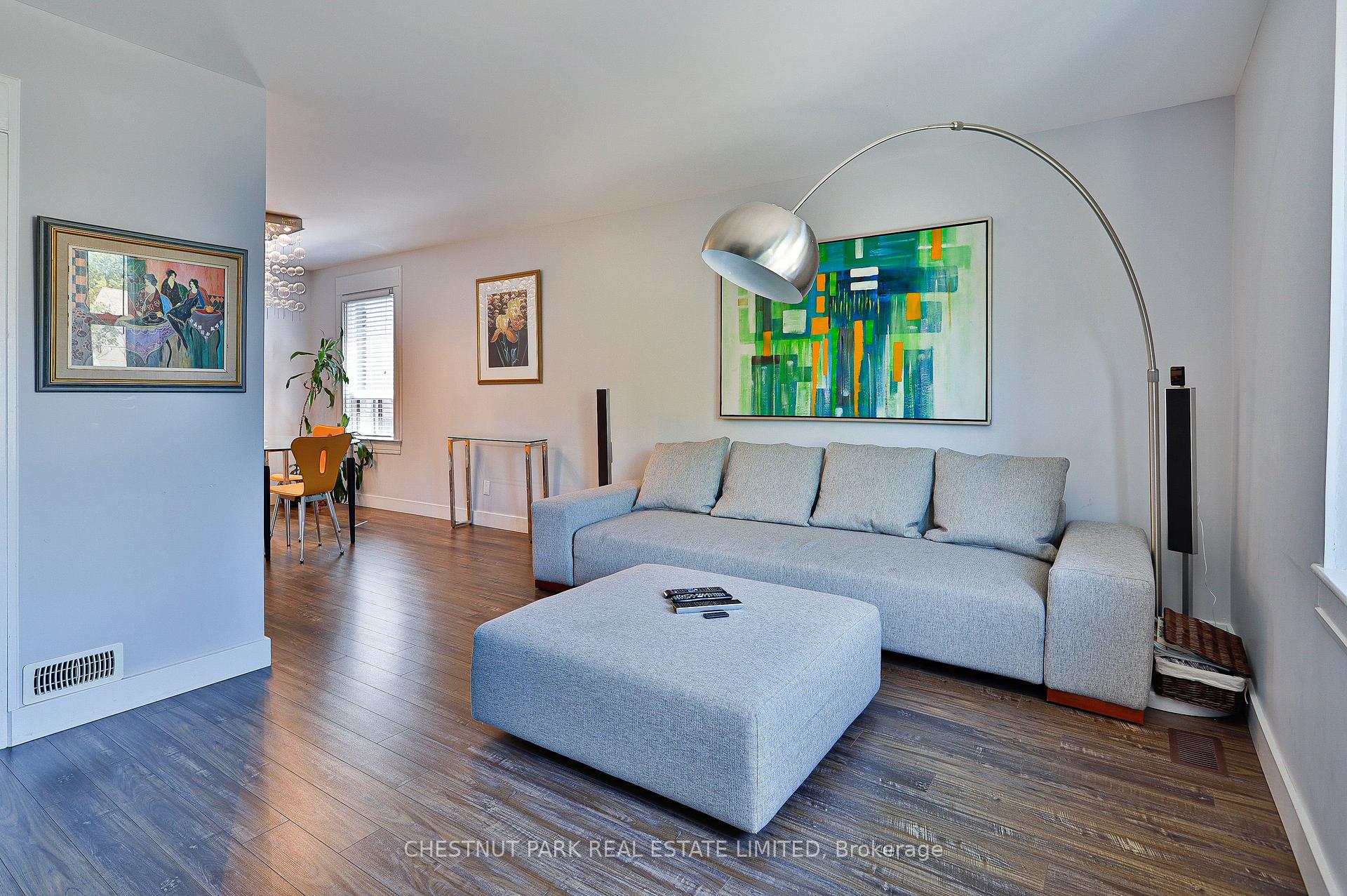 Photo 6 of Unit Upper, 163 Briar Hill Avenue, Toronto, Yonge-Eglinton — HOMEH