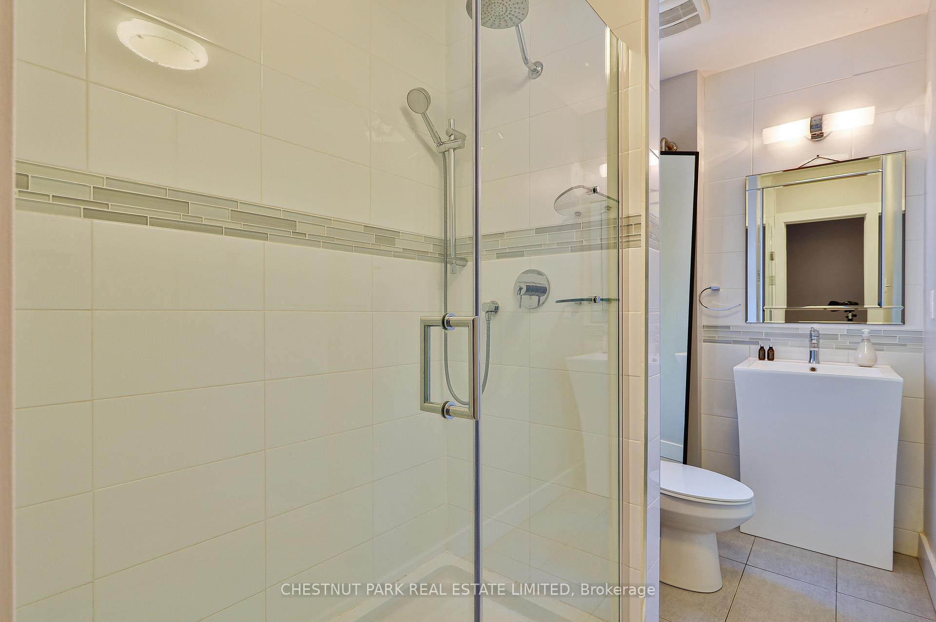 Photo 30 of Unit Upper, 163 Briar Hill Avenue, Toronto, Yonge-Eglinton — HOMEH