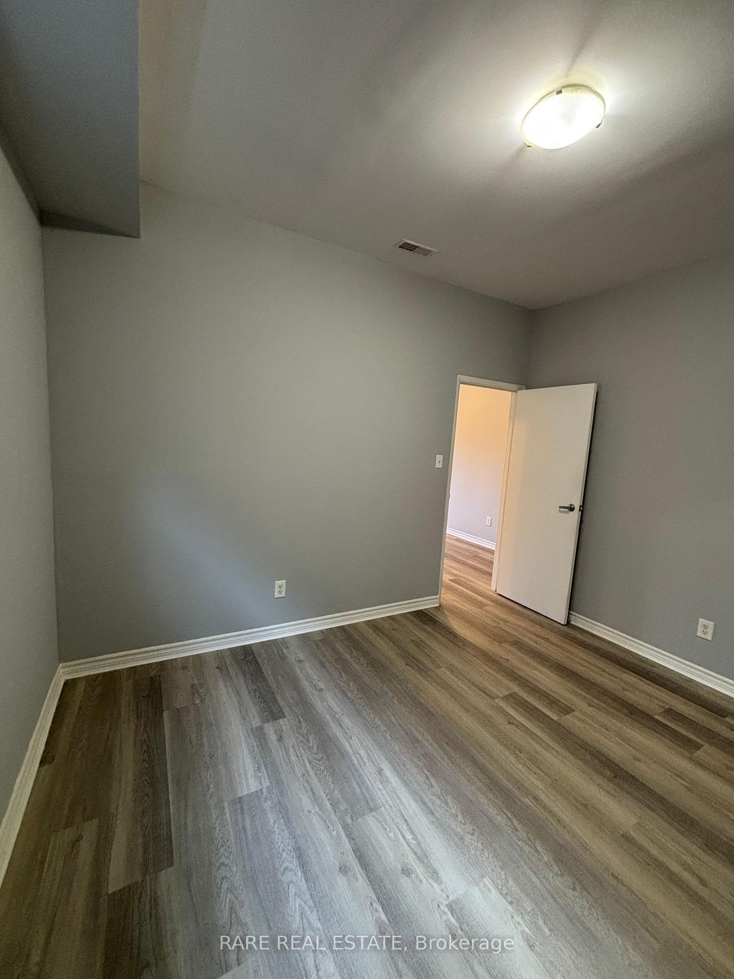 Photo 11 of Unit 301, 253 Augusta Avenue, Toronto, Kensington-Chinatown — HOMEH