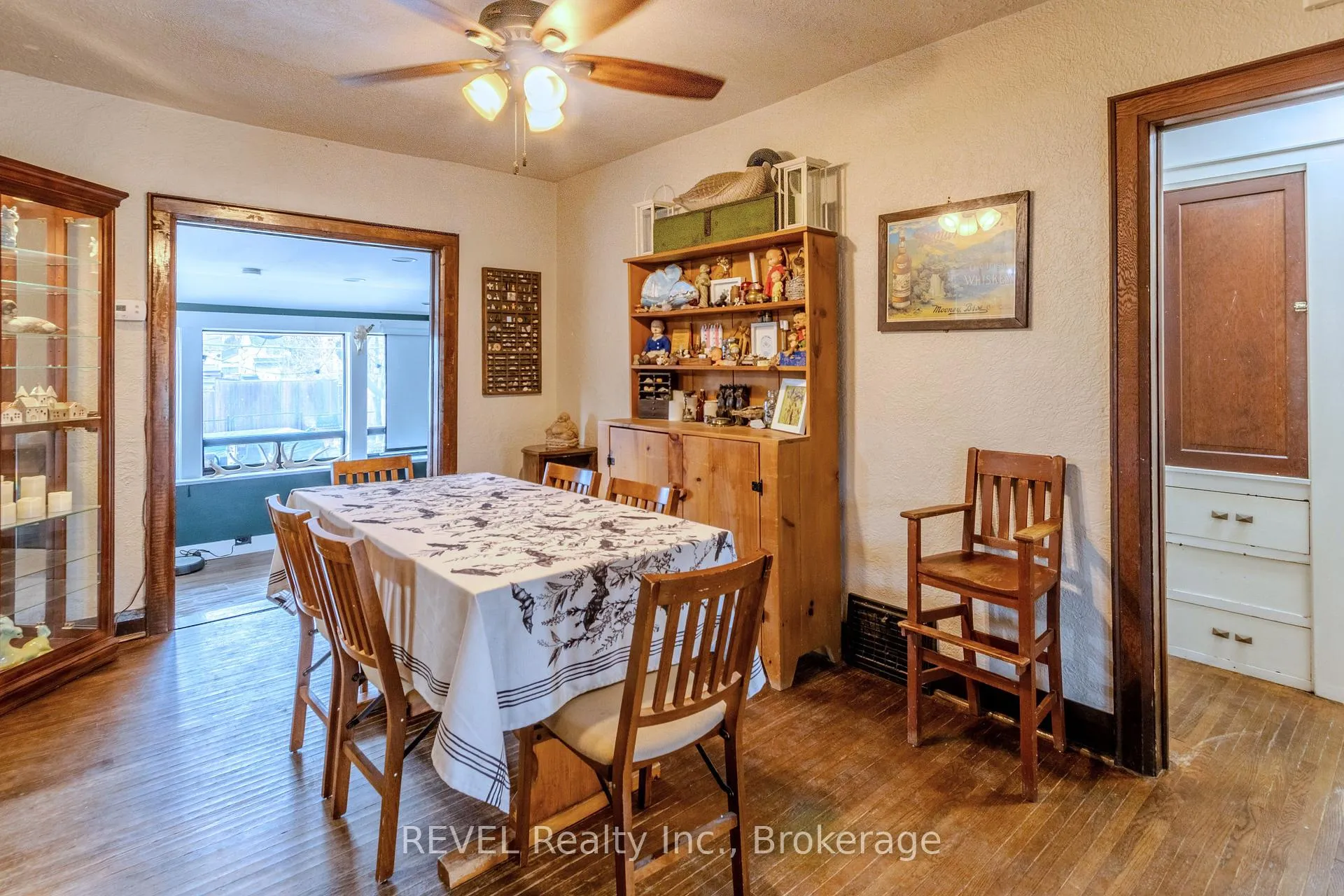Photo 6 of 6263 Dawlish Avenue, Niagara Falls, Dorchester — HOMEH