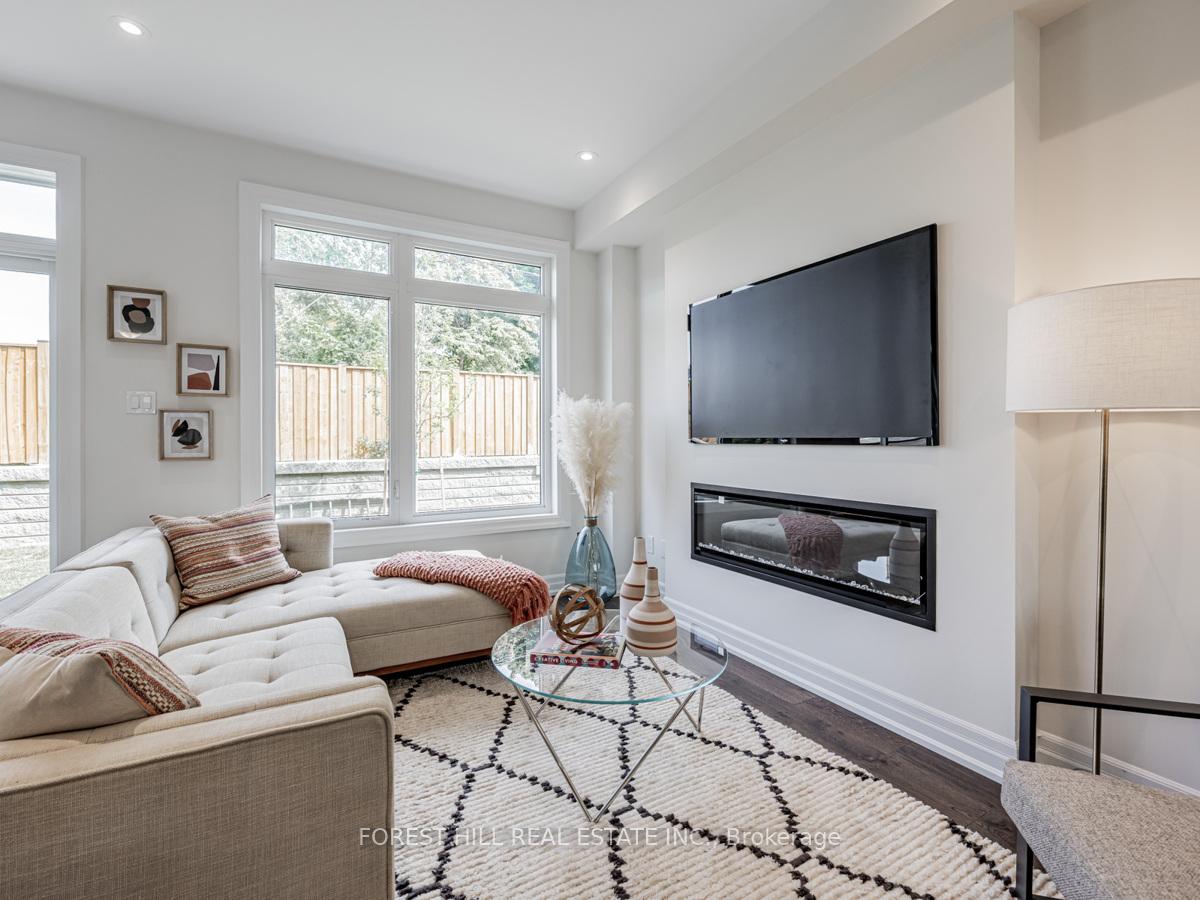 Photo 11 of 35 Freemon Redmon Circle, Scarborough, Wexford-Maryvale — HOMEH