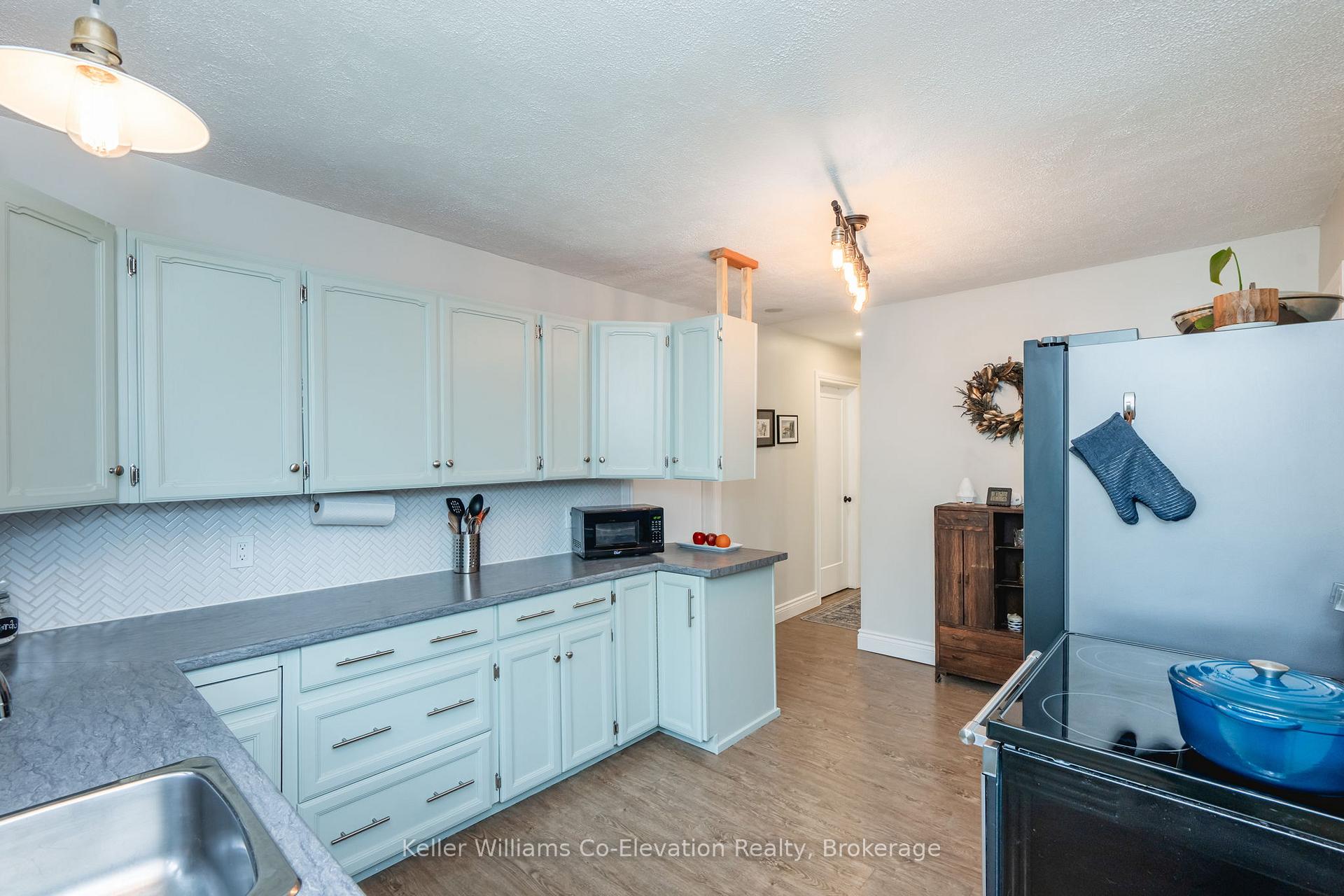 Photo 17 of 488 Finlayson Street, Tay, Port McNicoll — HOMEH