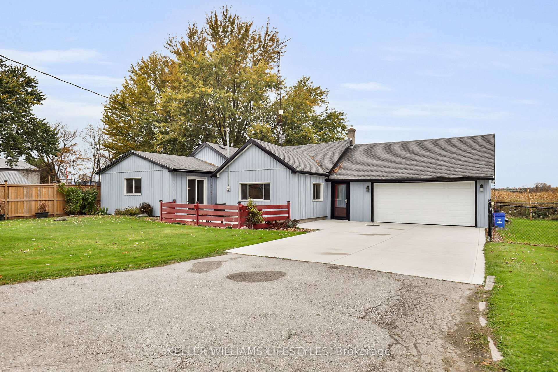 Photo 3 of 2624 Hamilton Road, Thames Centre, Rural Thames Centre — HOMEH