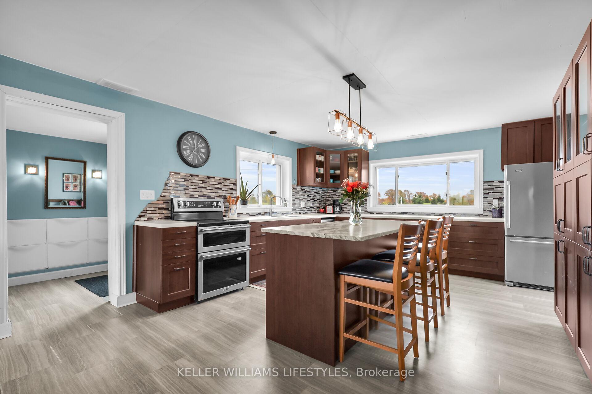 Photo 8 of 2624 Hamilton Road, Thames Centre, Rural Thames Centre — HOMEH