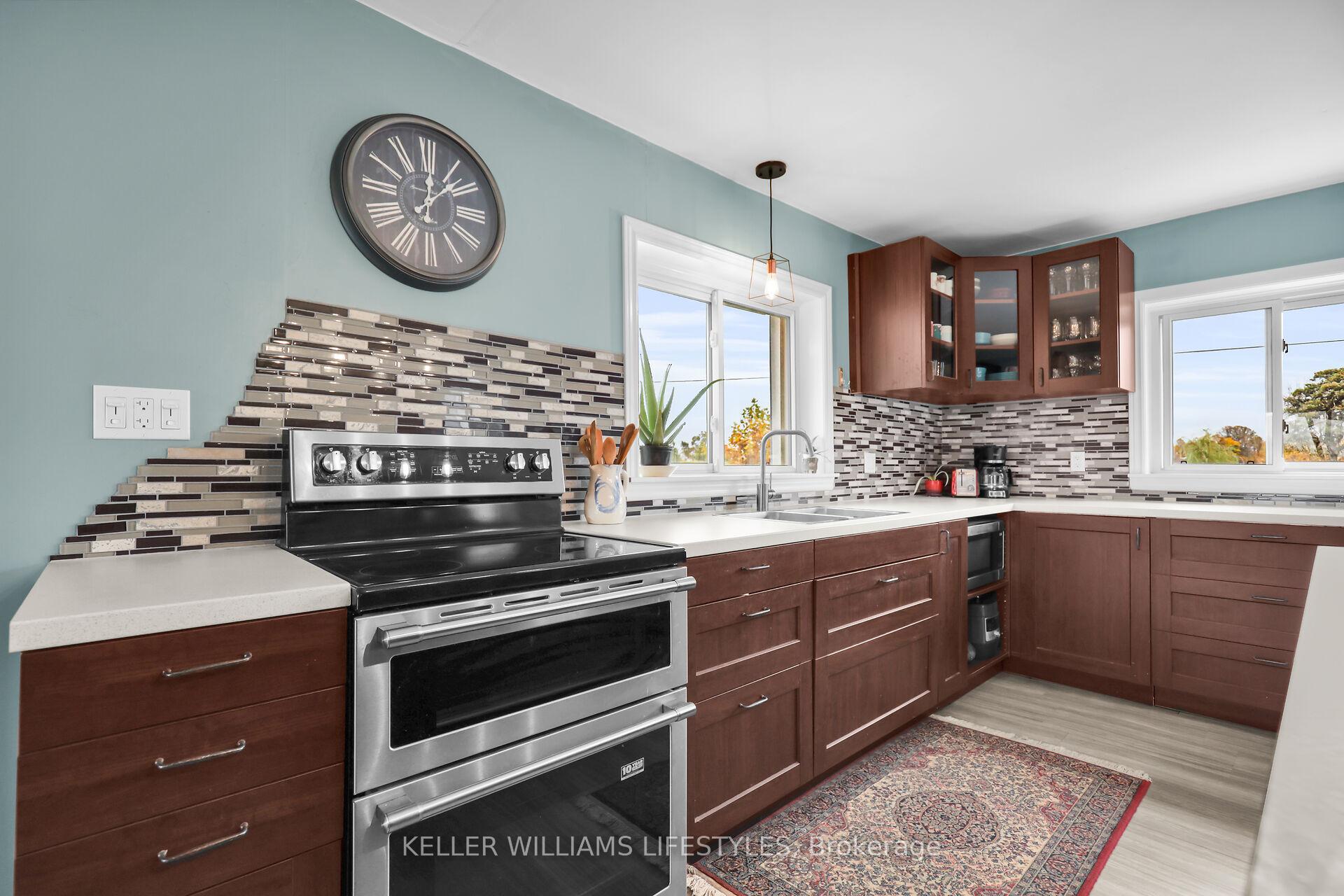 Photo 9 of 2624 Hamilton Road, Thames Centre, Rural Thames Centre — HOMEH