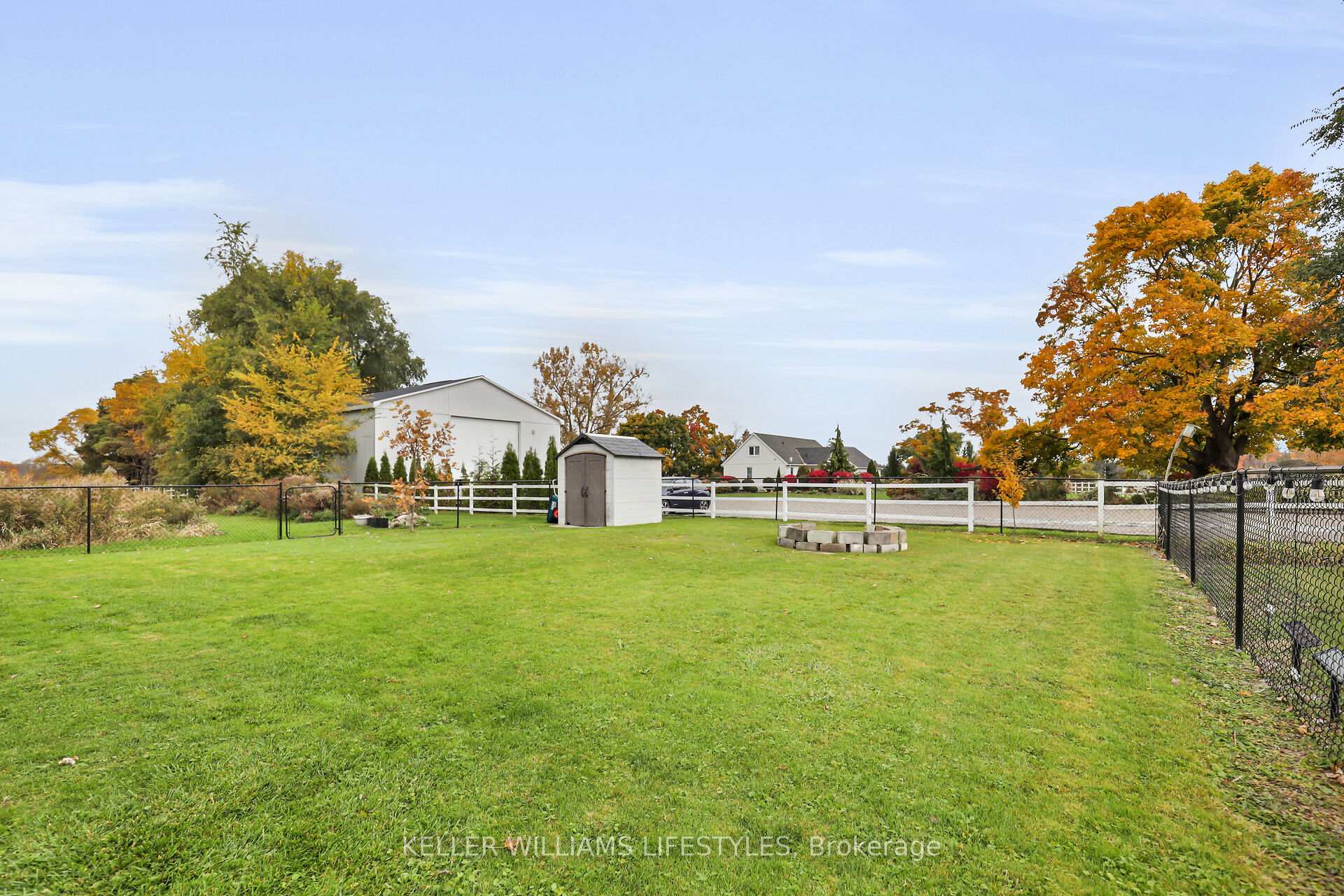 Photo 31 of 2624 Hamilton Road, Thames Centre, Rural Thames Centre — HOMEH