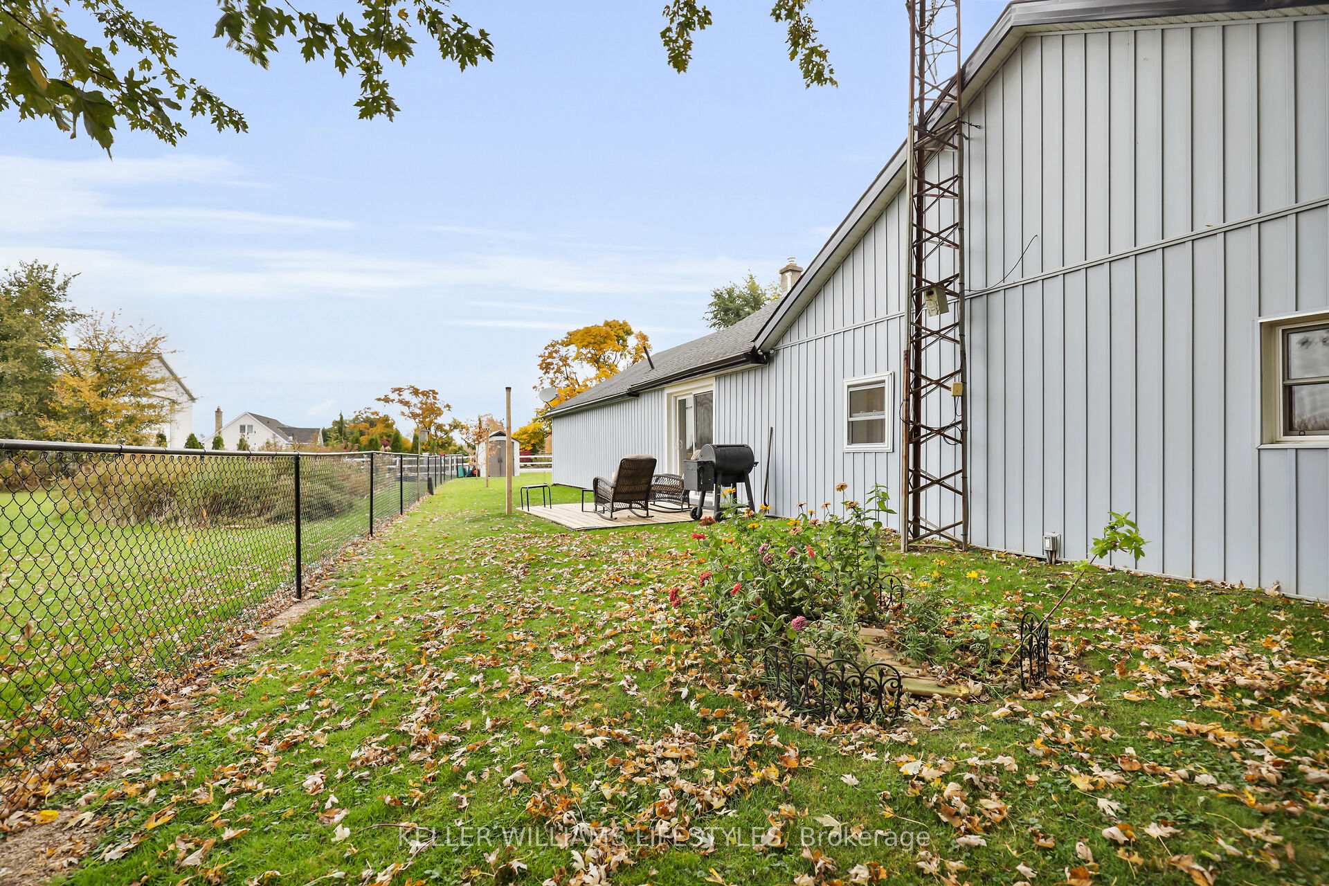 Photo 35 of 2624 Hamilton Road, Thames Centre, Rural Thames Centre — HOMEH