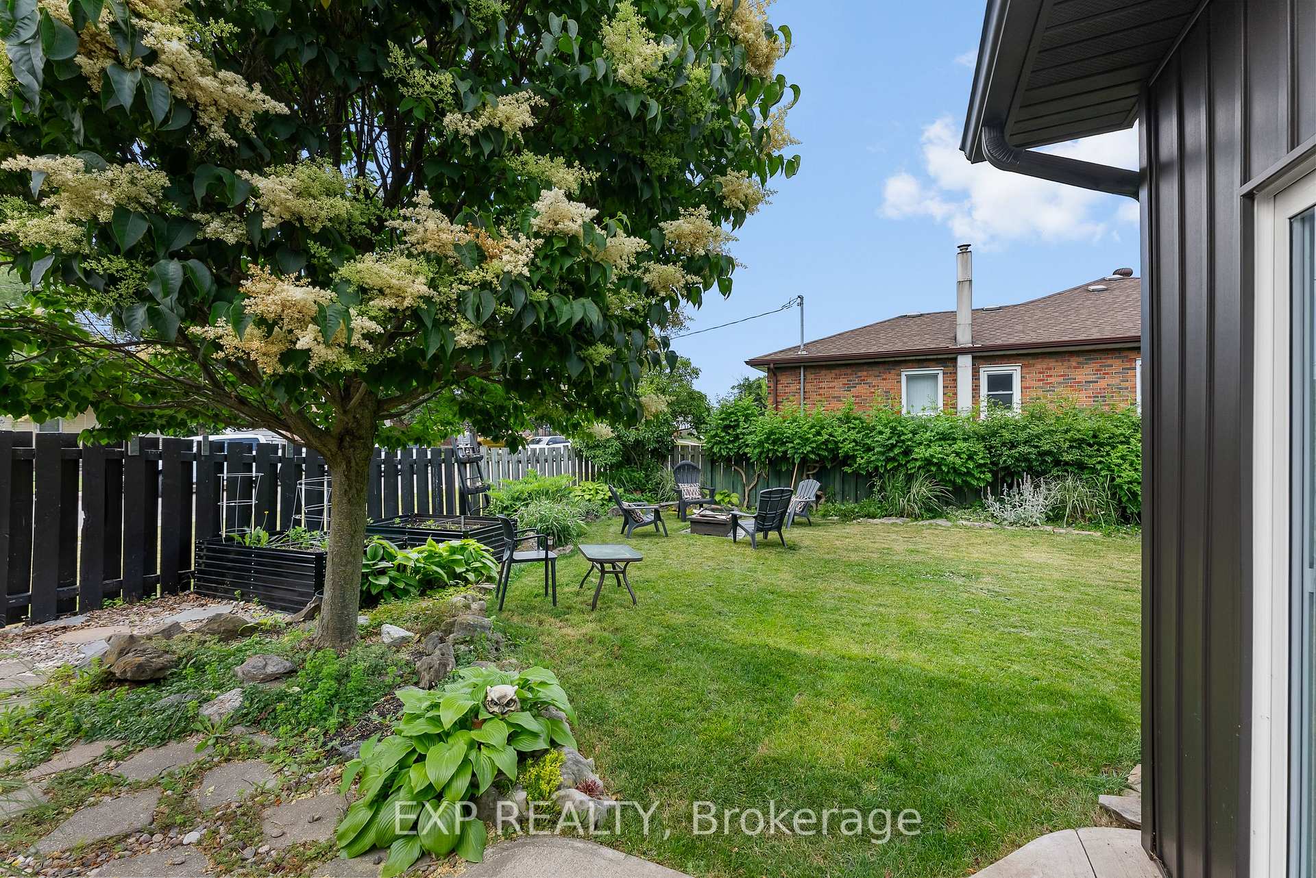 Photo 34 of 36 St. David Street W, Thorold, Thorold Downtown — HOMEH