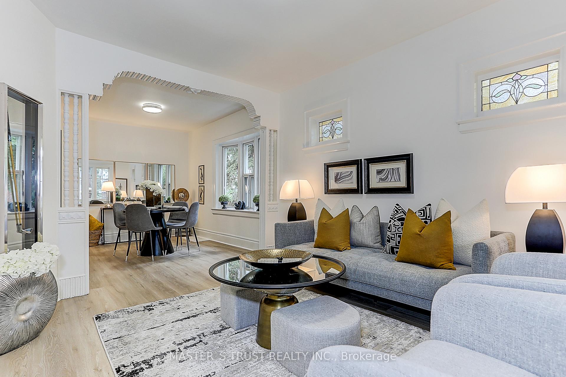 Photo 4 of 109 Edith Drive, Toronto, Yonge-Eglinton — HOMEH