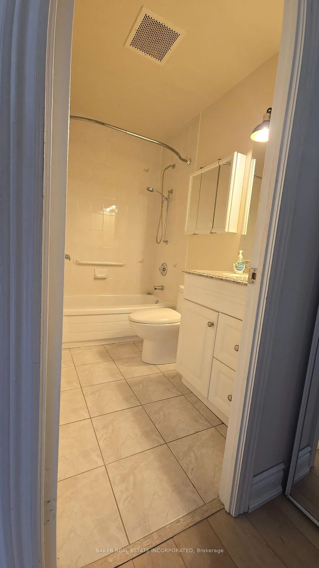 Photo 12 of Unit 110, 211 Randolph Road, Toronto, Leaside — HOMEH