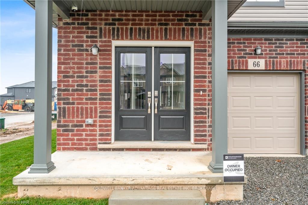 Photo 4 of 66 Alicia Crescent, Thorold, Hurricane/Merrittville — HOMEH