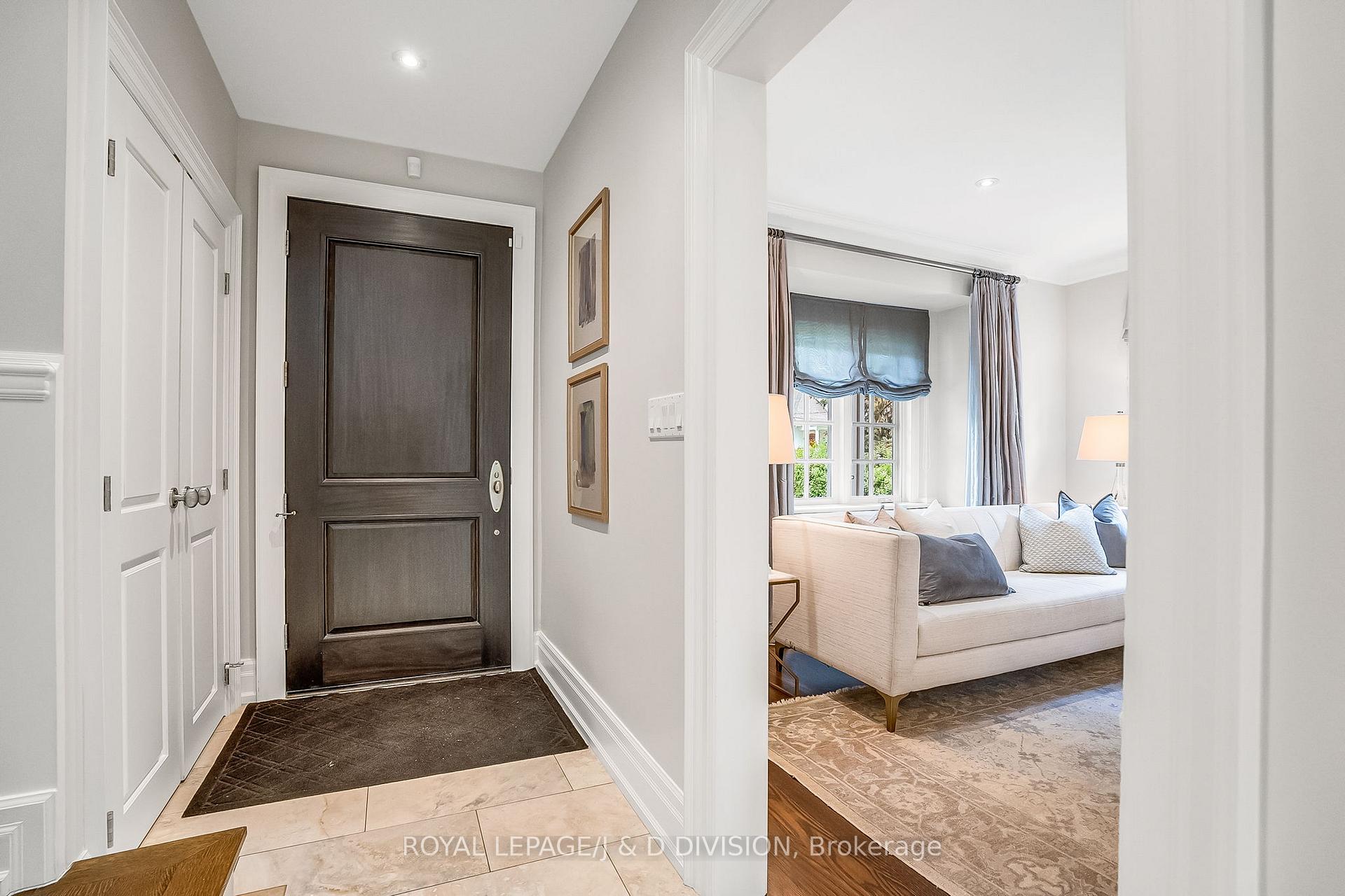 Photo 3 of 15 Hillhurst Boulevard, Toronto, Lawrence Park South — HOMEH