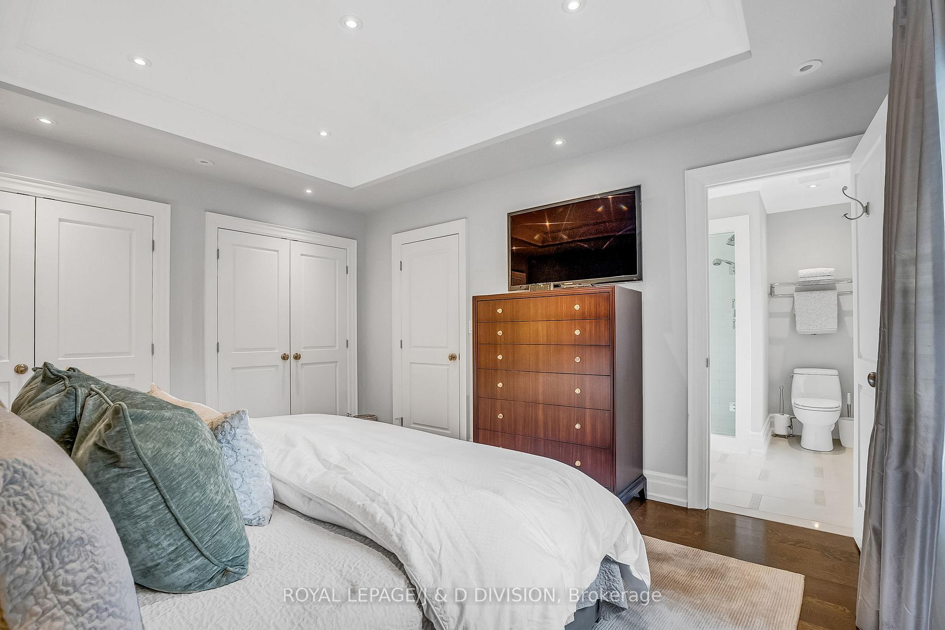 Photo 29 of 15 Hillhurst Boulevard, Toronto, Lawrence Park South — HOMEH