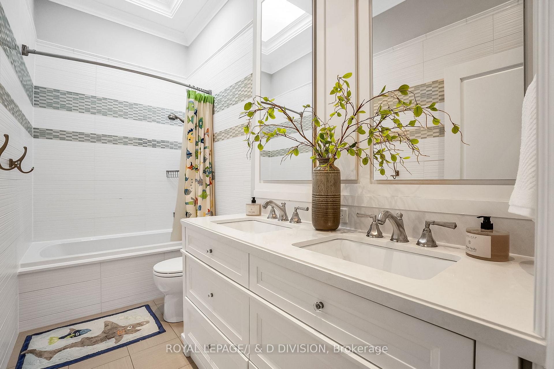 Photo 37 of 15 Hillhurst Boulevard, Toronto, Lawrence Park South — HOMEH