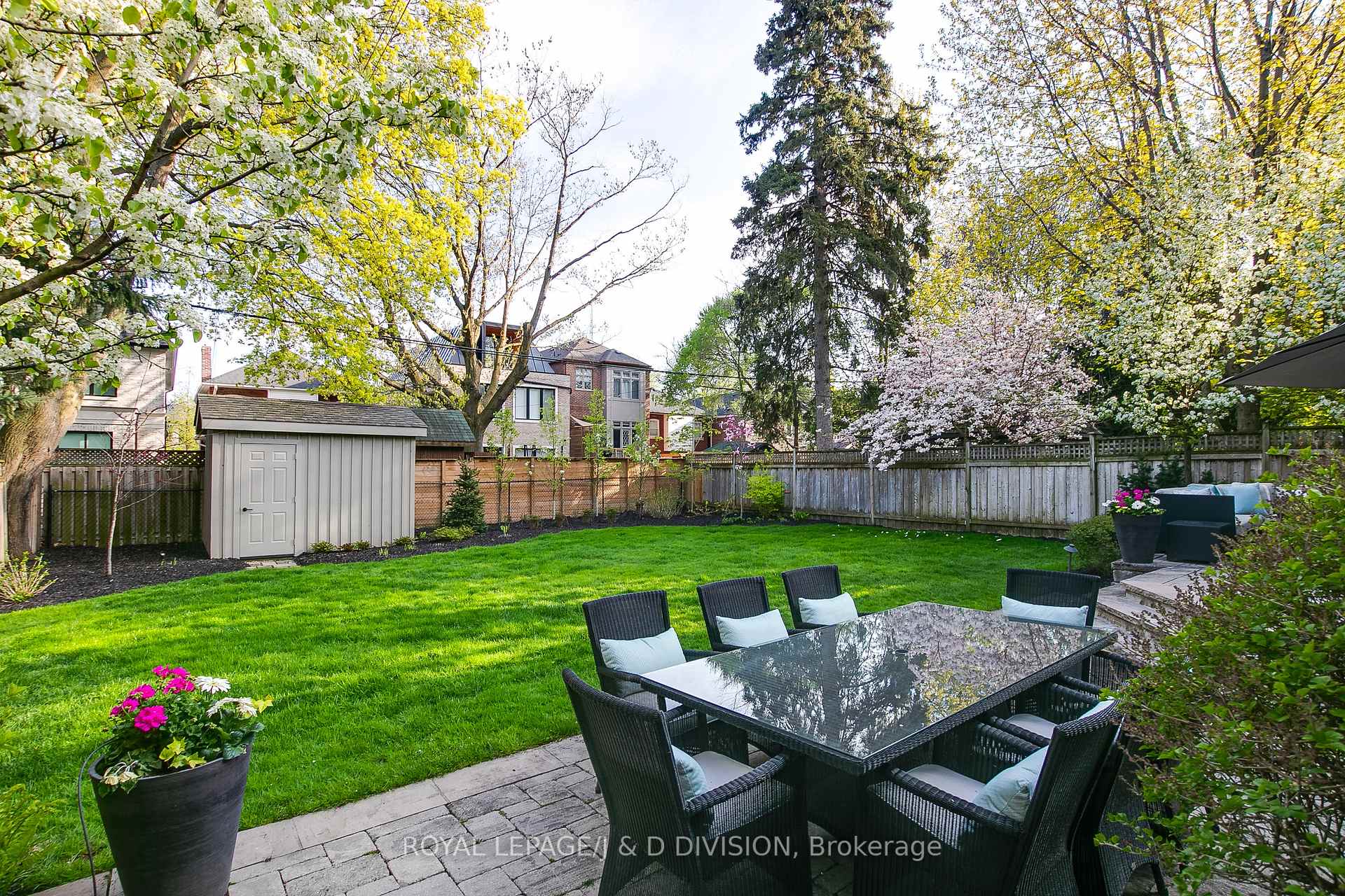 Photo 48 of 15 Hillhurst Boulevard, Toronto, Lawrence Park South — HOMEH