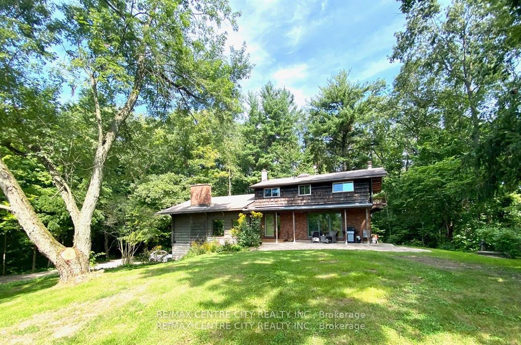 Photo 2 of 5561 Marion Street, Thames Centre, Rural Thames Centre — HOMEH