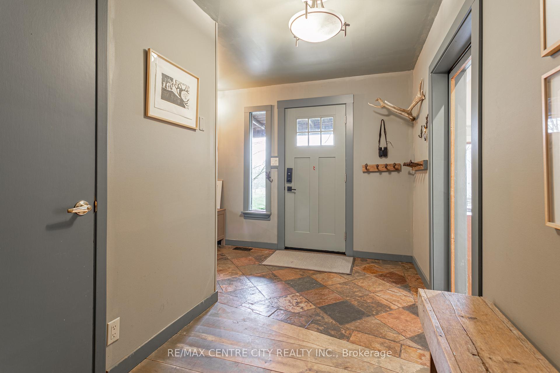 Photo 7 of 5561 Marion Street, Thames Centre, Rural Thames Centre — HOMEH
