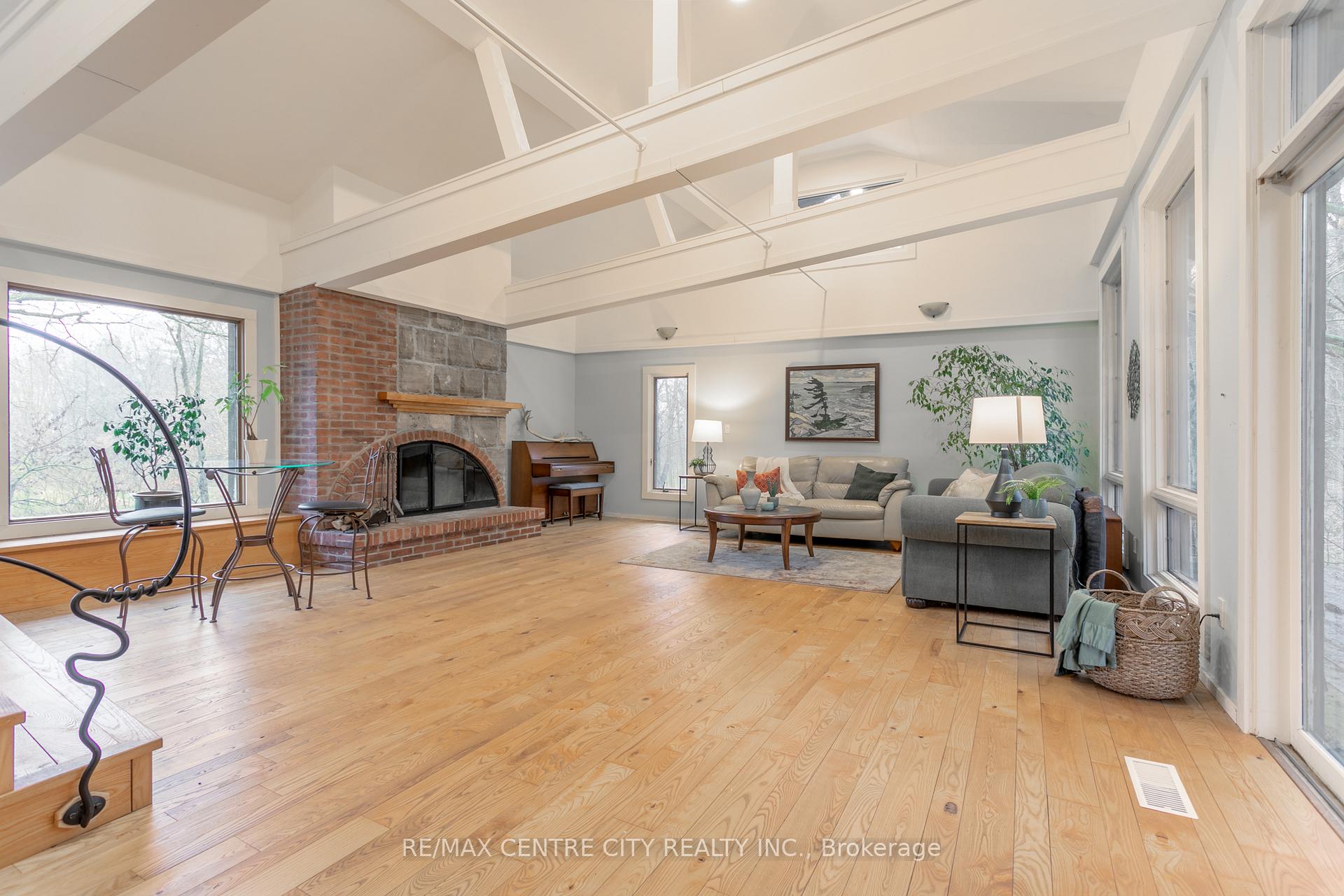 Photo 14 of 5561 Marion Street, Thames Centre, Rural Thames Centre — HOMEH