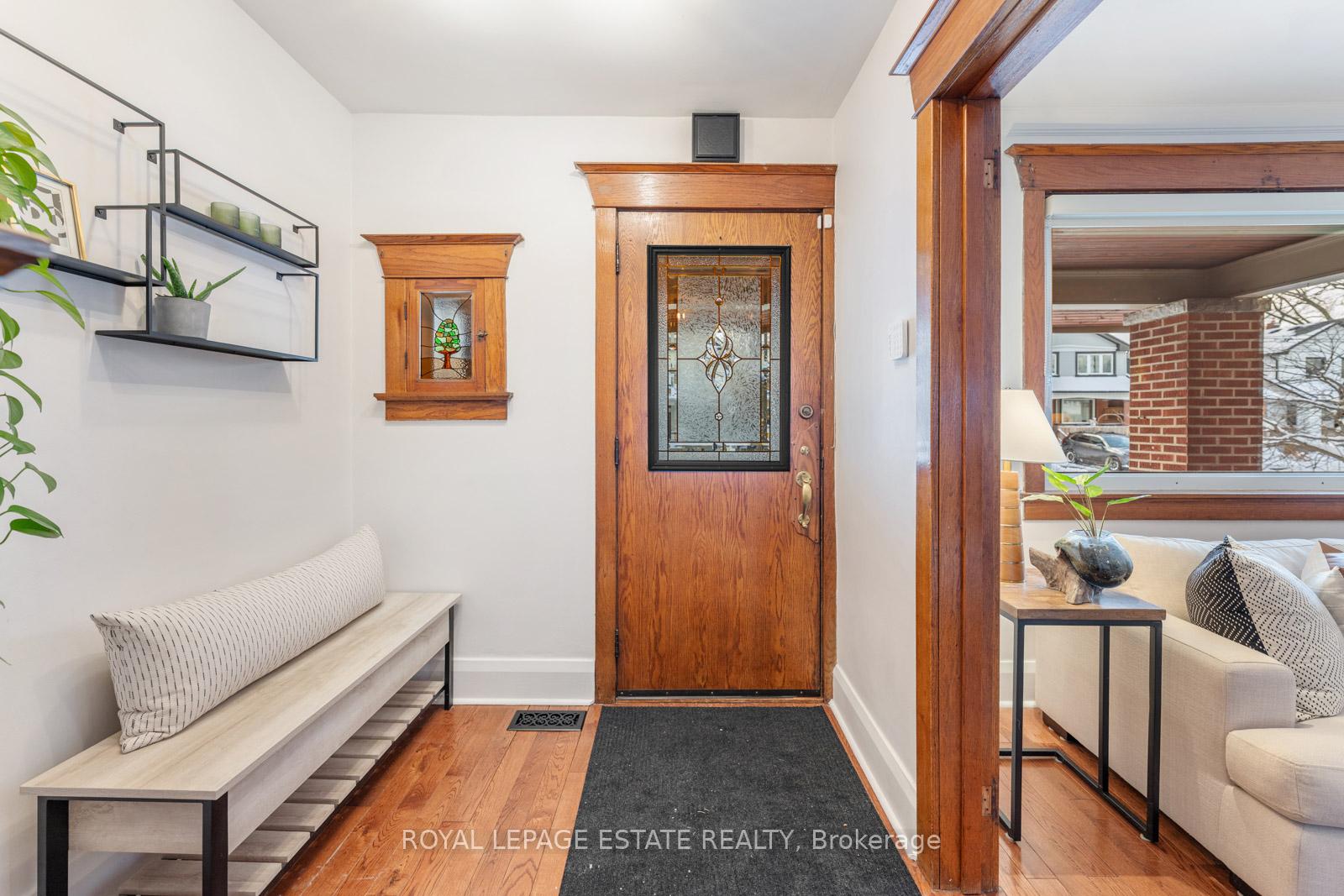 Photo 3 of 135 Bingham Avenue, Toronto, The Beaches — HOMEH