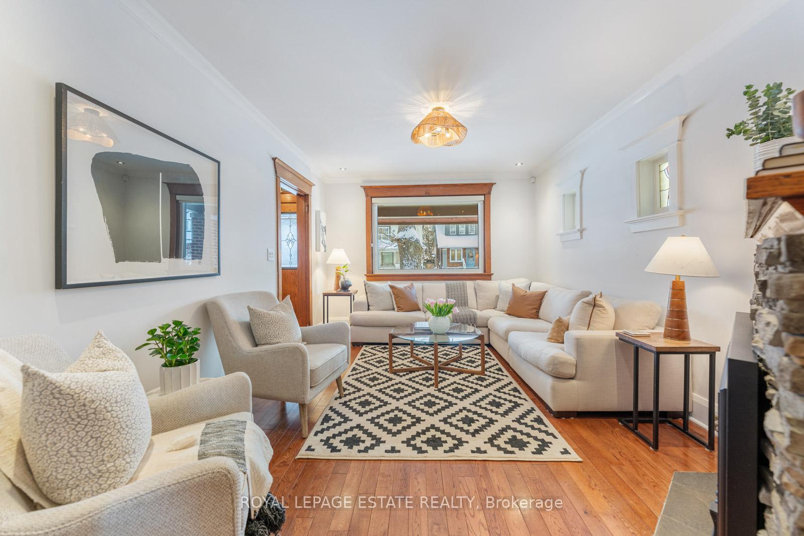 Photo 5 of 135 Bingham Avenue, Toronto, The Beaches — HOMEH