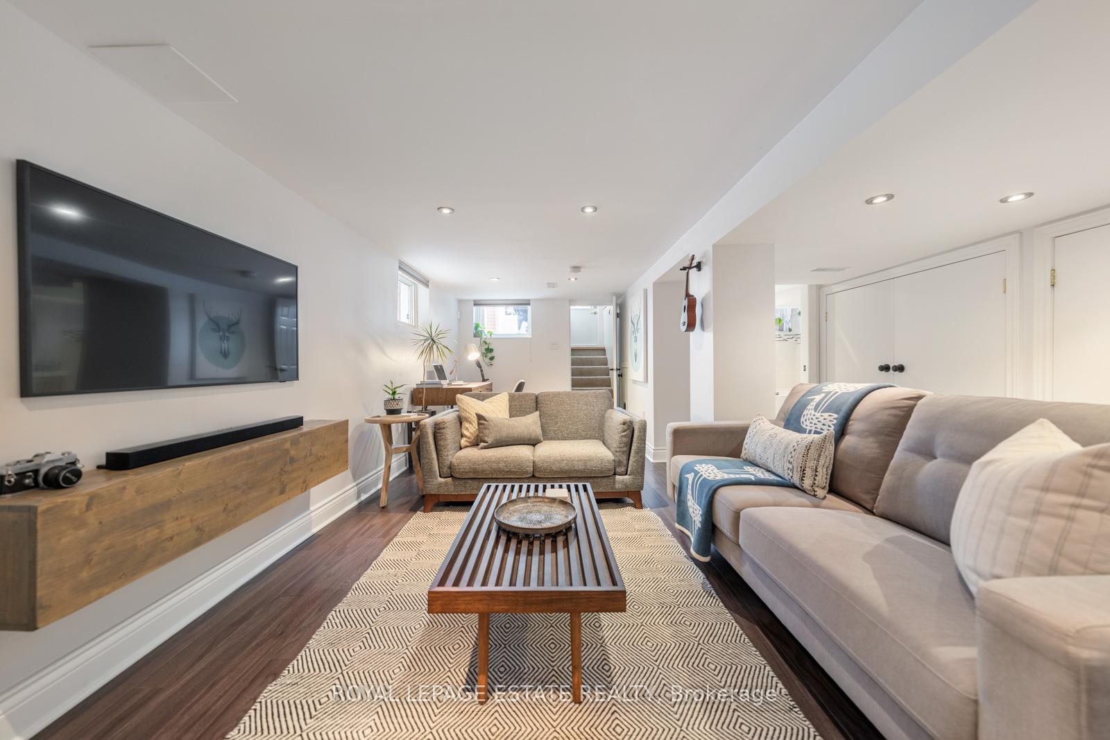 Photo 25 of 135 Bingham Avenue, Toronto, The Beaches — HOMEH