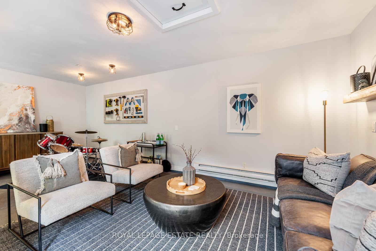 Photo 32 of 135 Bingham Avenue, Toronto, The Beaches — HOMEH
