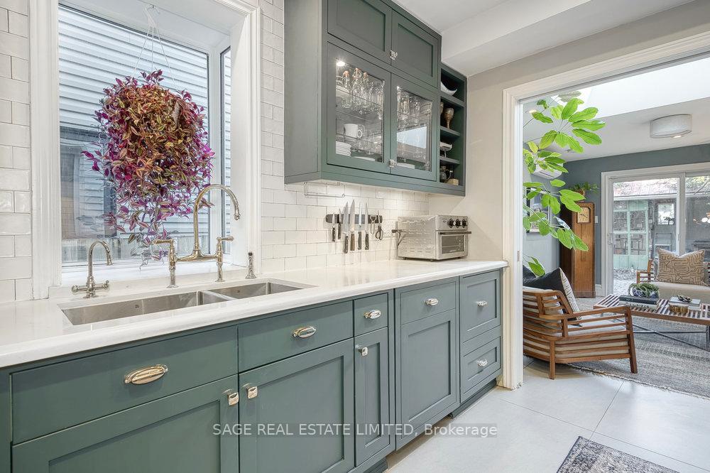 Photo 12 of 76 Mitchell Avenue, Toronto, Niagara — HOMEH
