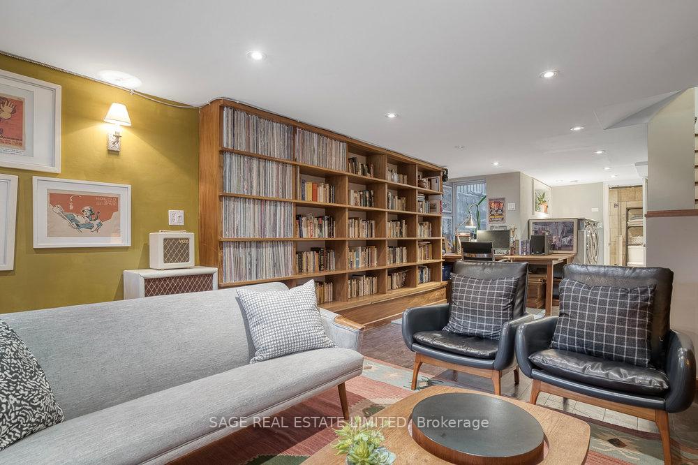 Photo 34 of 76 Mitchell Avenue, Toronto, Niagara — HOMEH