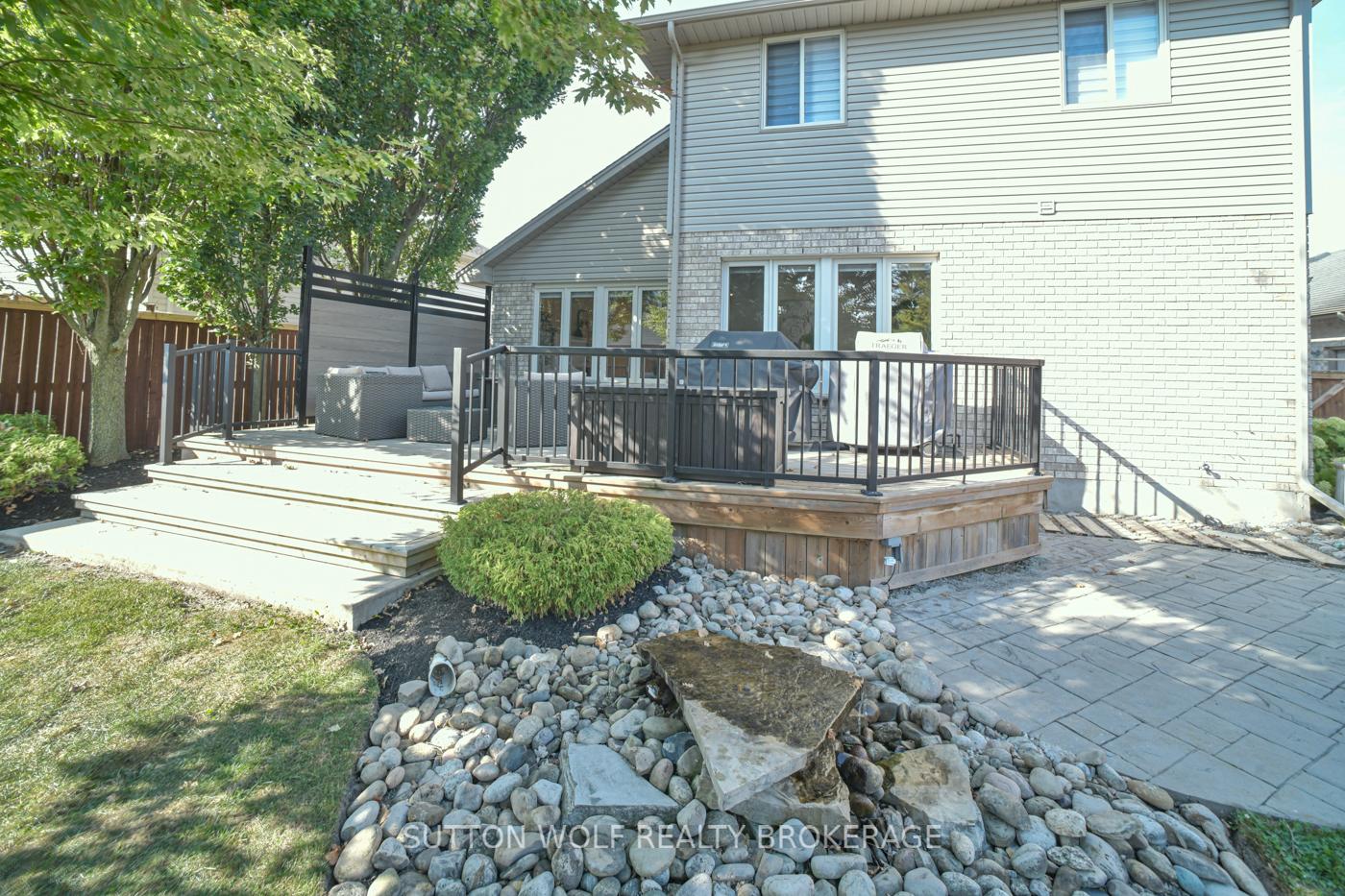 Photo 9 of 98 Steven Street, Strathroy-Caradoc, NE — HOMEH