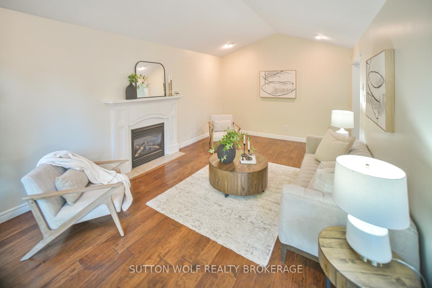 Photo 15 of 98 Steven Street, Strathroy-Caradoc, NE — HOMEH