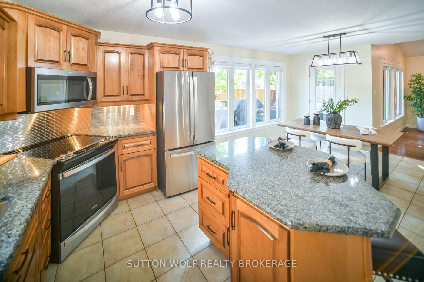 Photo 23 of 98 Steven Street, Strathroy-Caradoc, NE — HOMEH