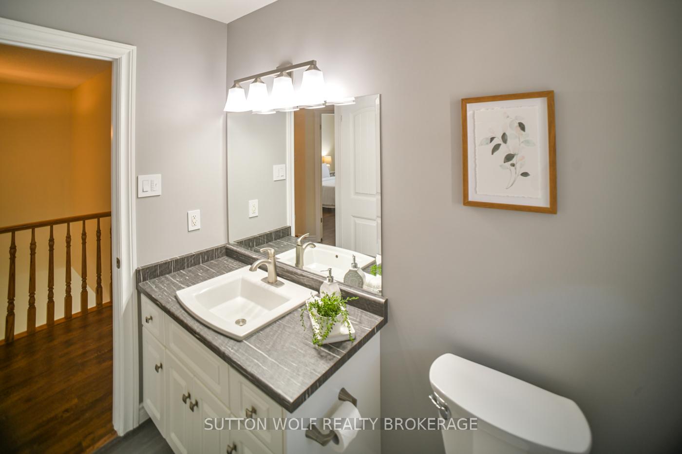 Photo 43 of 98 Steven Street, Strathroy-Caradoc, NE — HOMEH