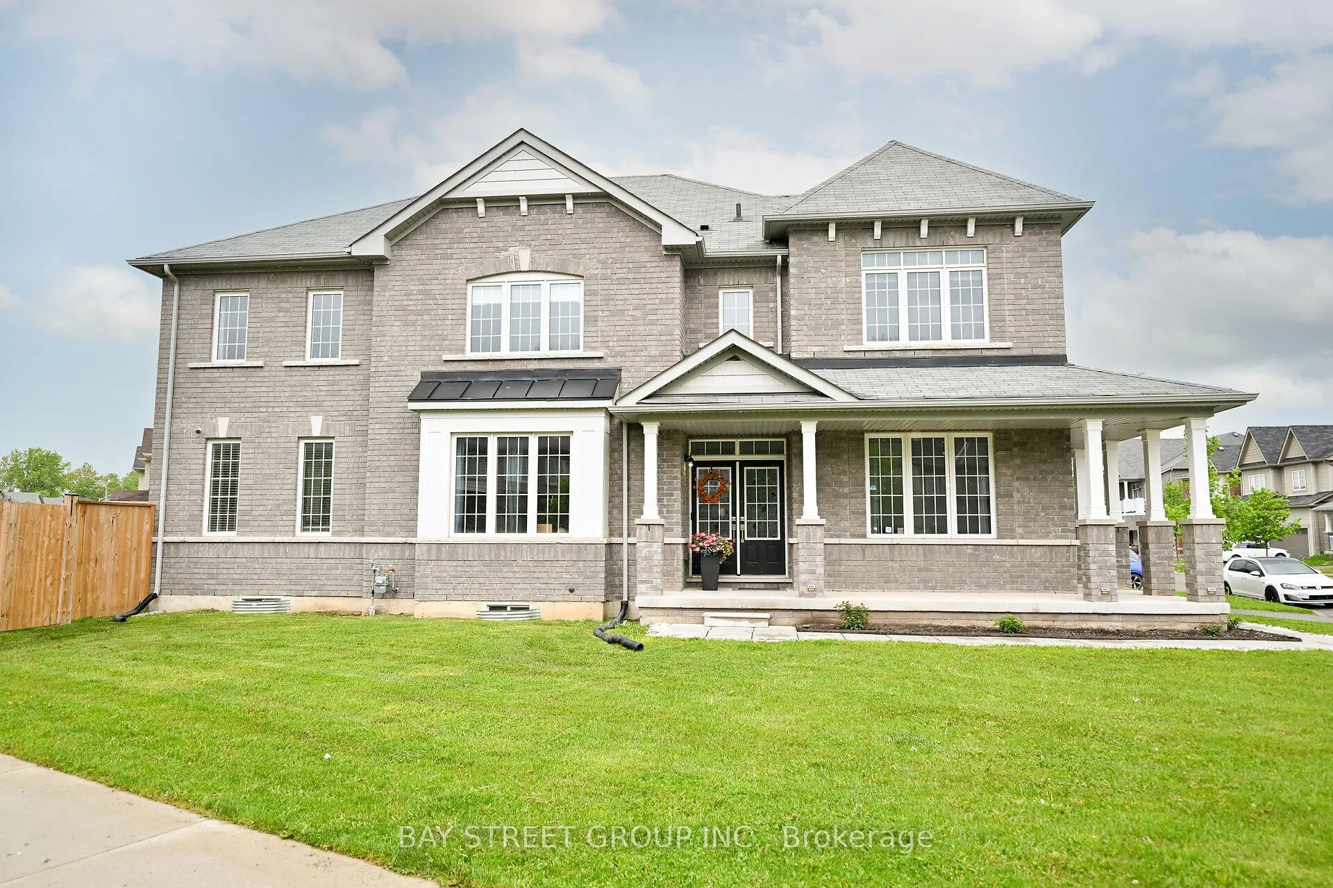 Photo 4 of 19 Froggy Drive, Thorold, Hurricane/Merrittville — HOMEH