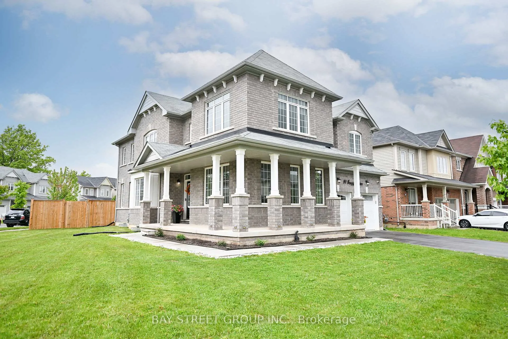 Photo 43 of 19 Froggy Drive, Thorold, Hurricane/Merrittville — HOMEH