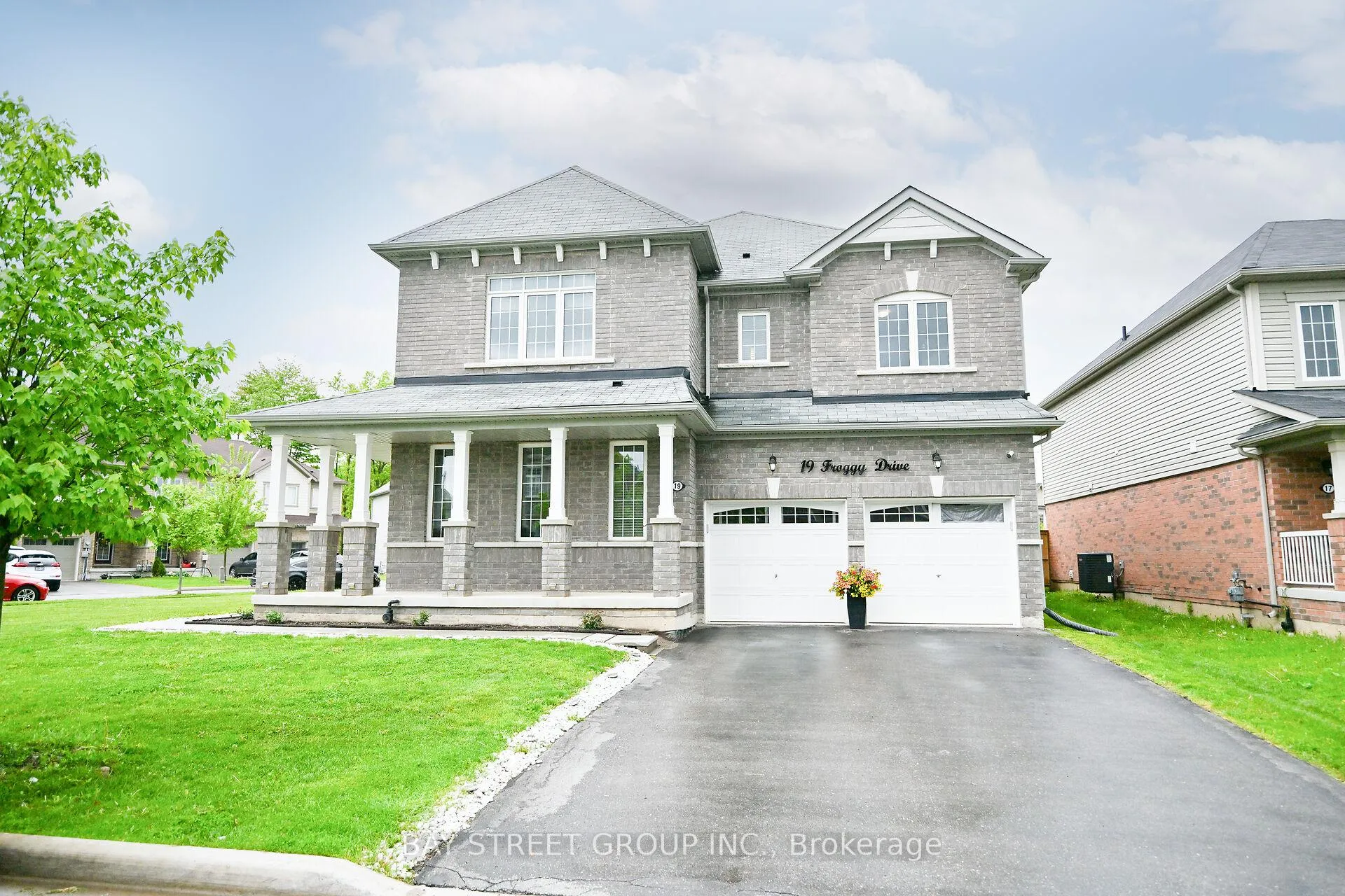 Photo 44 of 19 Froggy Drive, Thorold, Hurricane/Merrittville — HOMEH