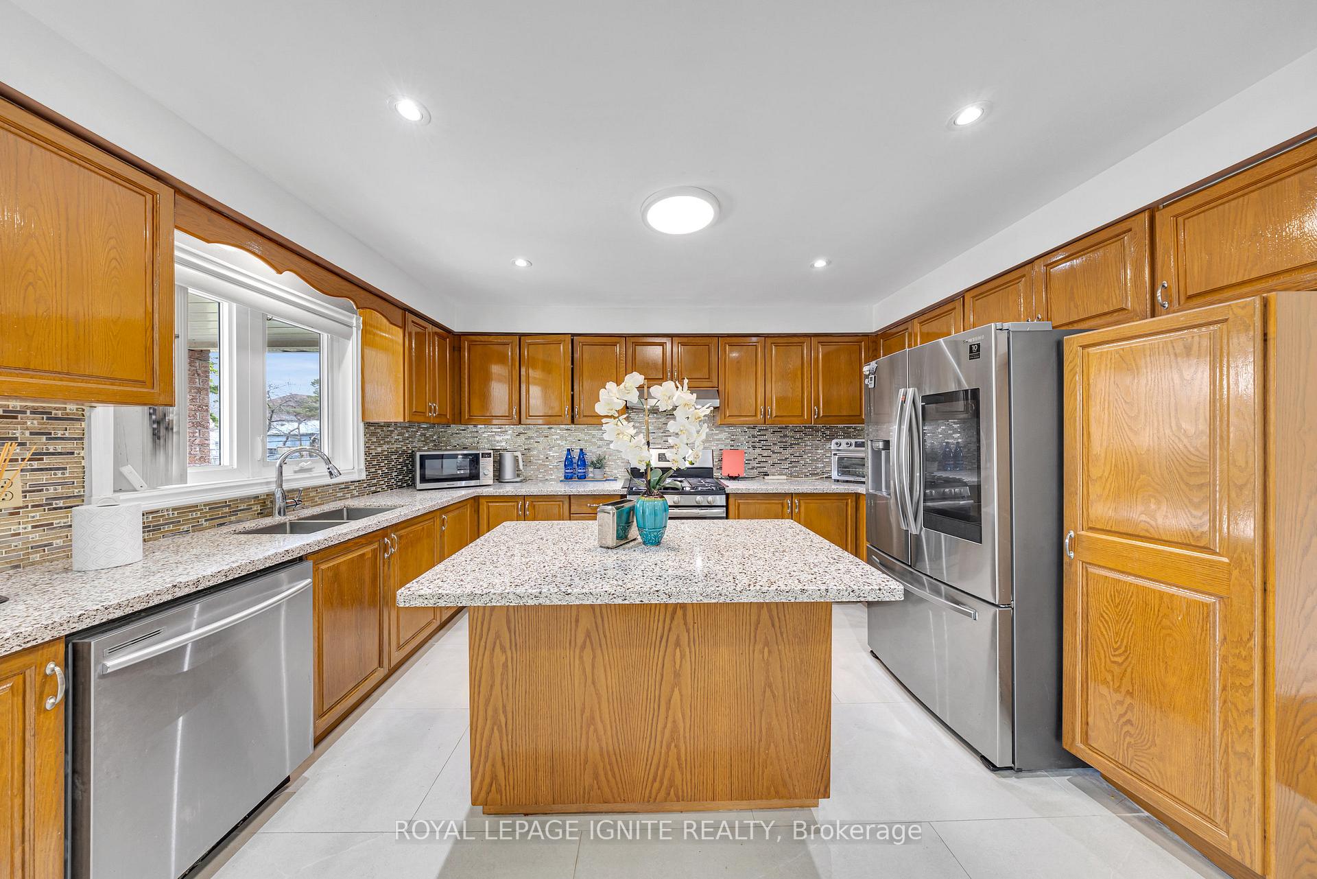 Photo 10 of 90 Cleta Drive, Scarborough, Kennedy Park — HOMEH